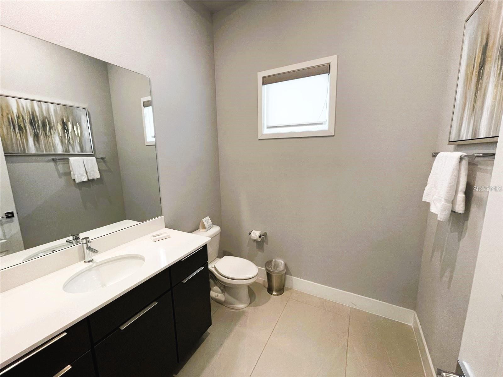 Image 7 of 39 For 7740 Sandy Ridge Drive 203