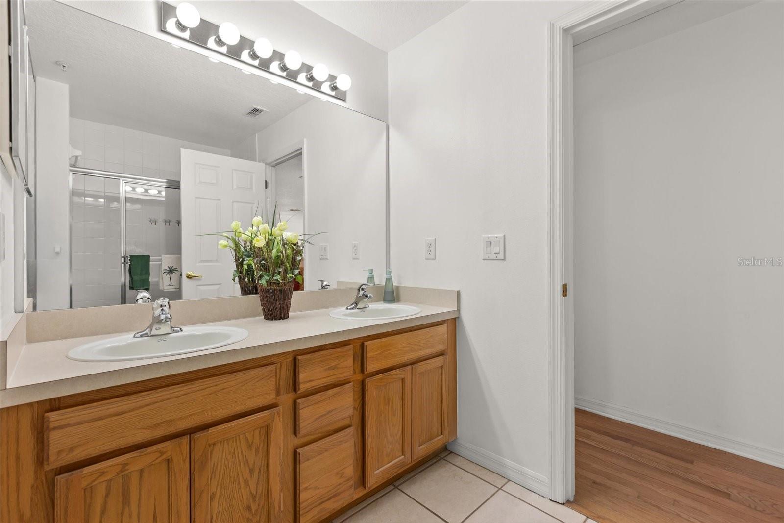 Image 16 of 41 For 2287 Wekiva Village Lane