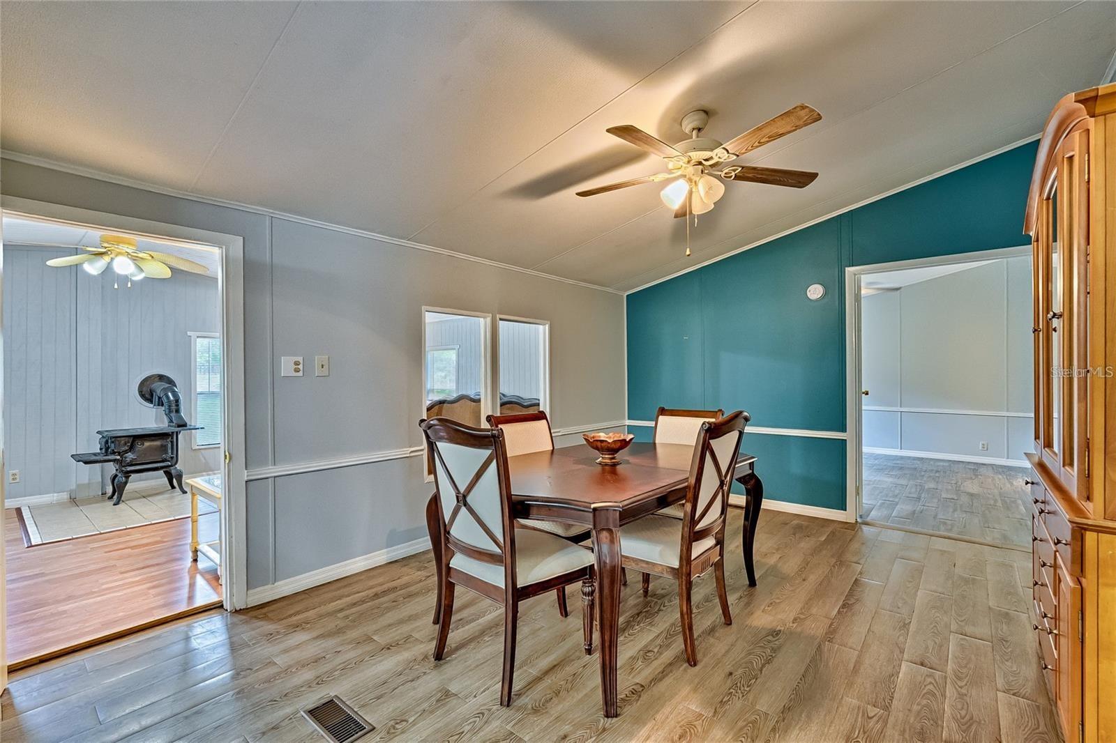 Image 8 of 28 For 11670 37th Lane