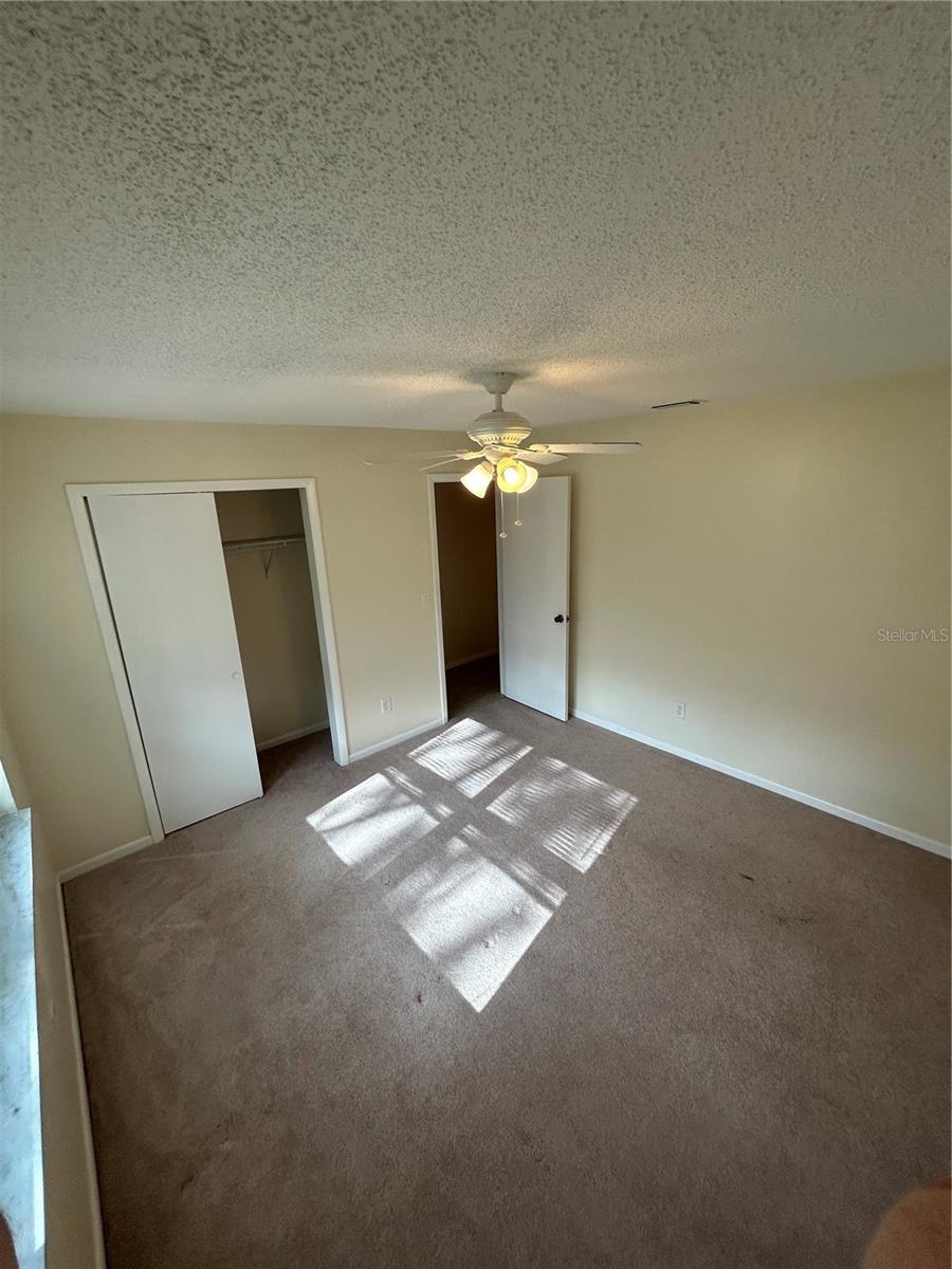 Image 15 of 50 For 9504 Cluster Avenue