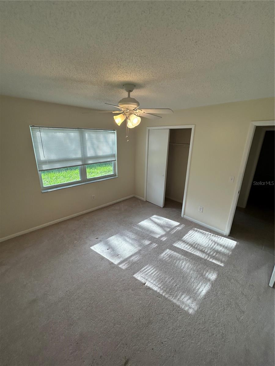 Image 18 of 50 For 9504 Cluster Avenue