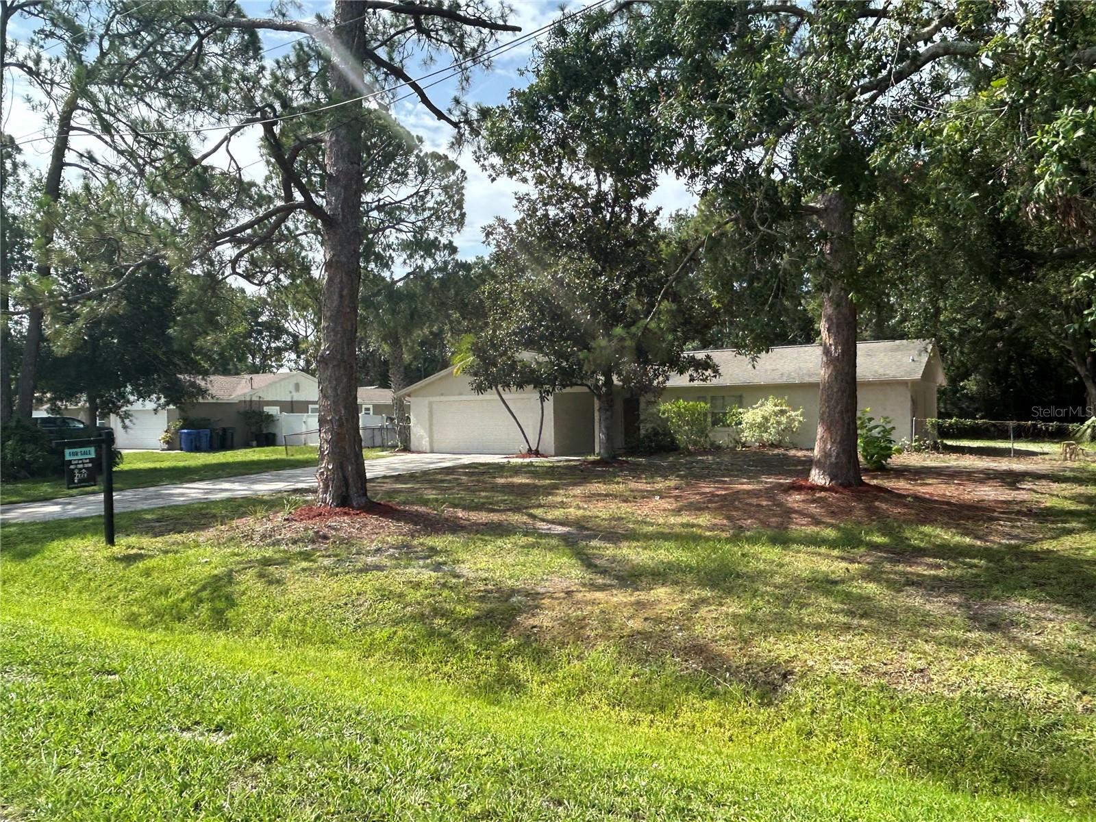 Image 42 of 50 For 9504 Cluster Avenue