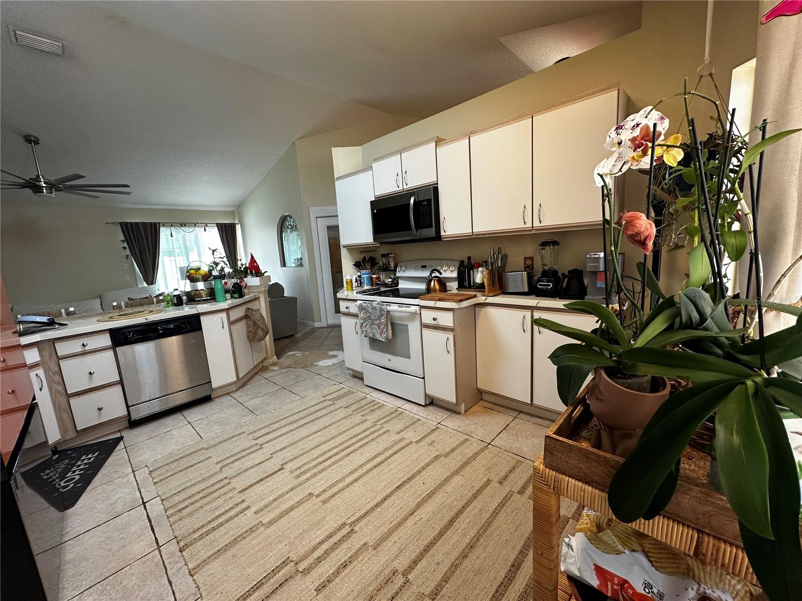 Image 32 of 41 For 17302 2nd Street