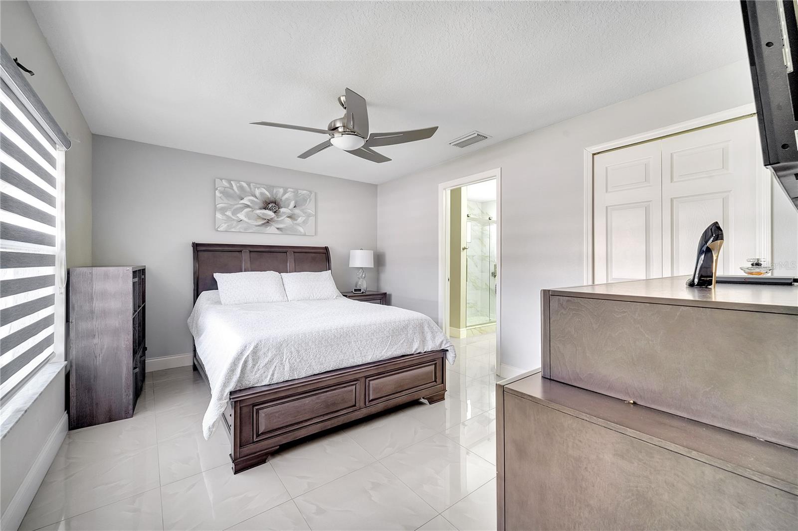 Image 10 of 32 For 13217 Briar Forest Court