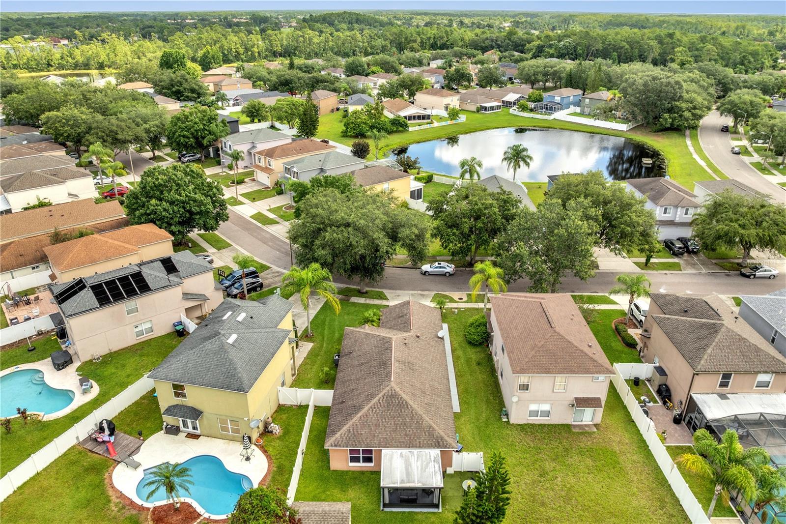Image 27 of 32 For 13217 Briar Forest Court