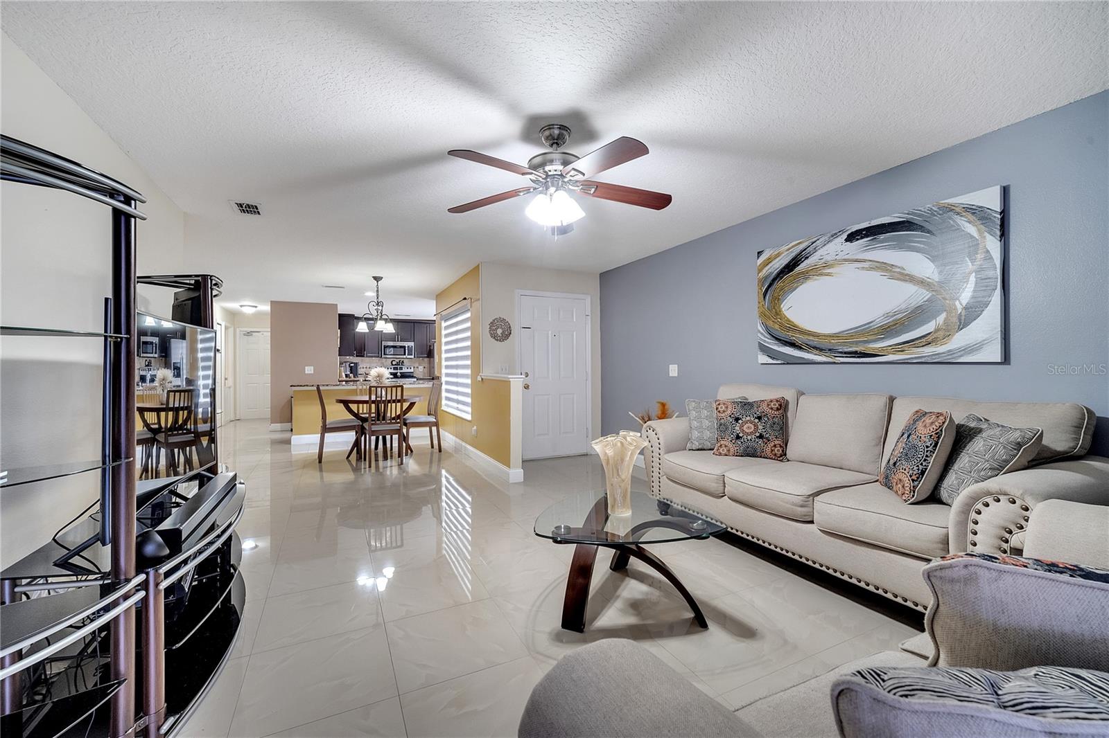 Image 4 of 32 For 13217 Briar Forest Court