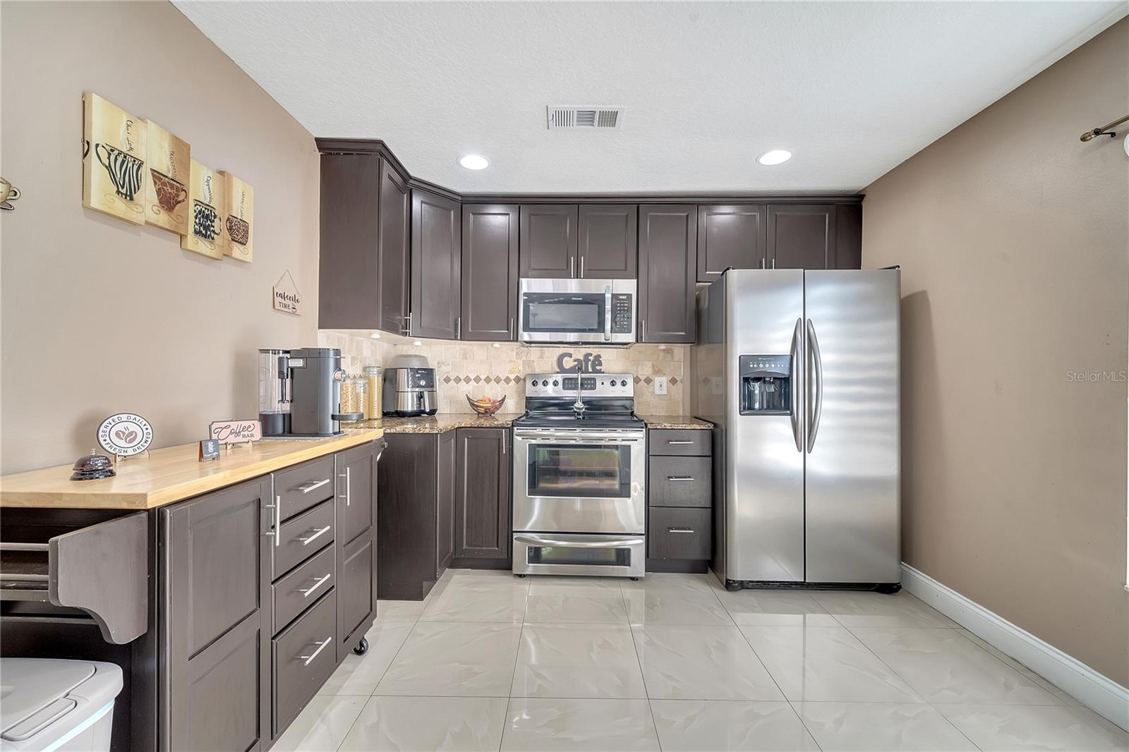 Image 7 of 32 For 13217 Briar Forest Court
