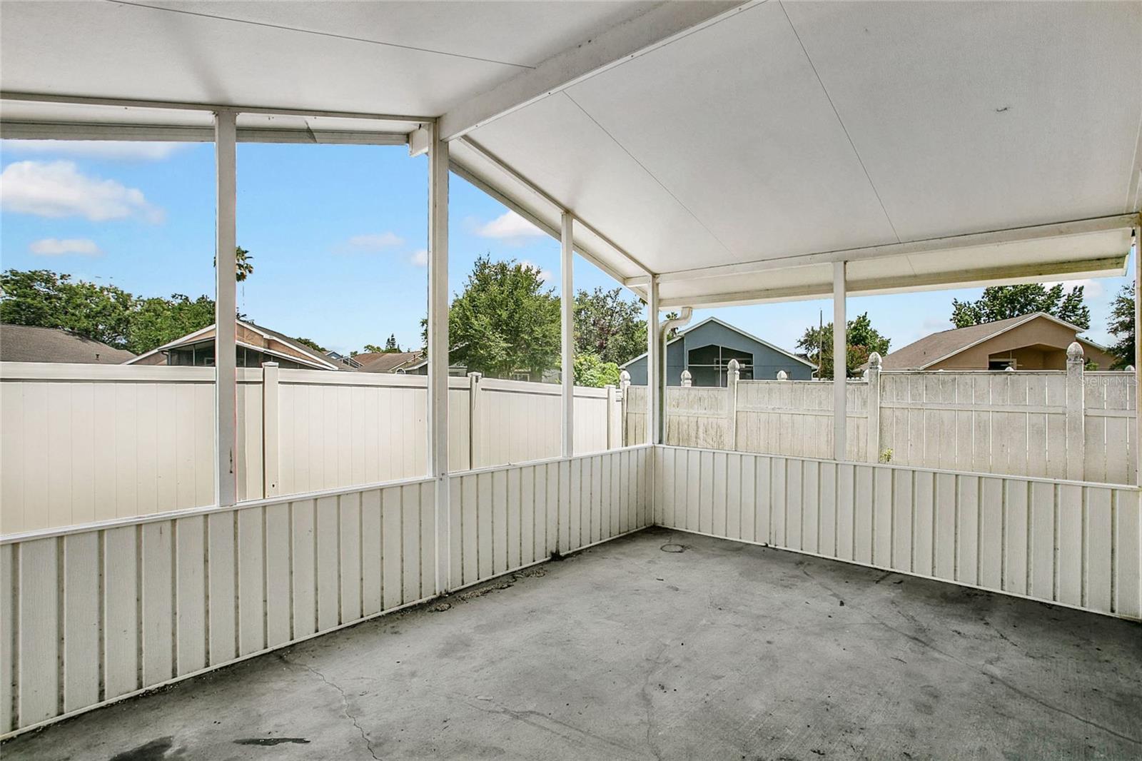 Image 22 of 34 For 118 Sir Phillips Drive
