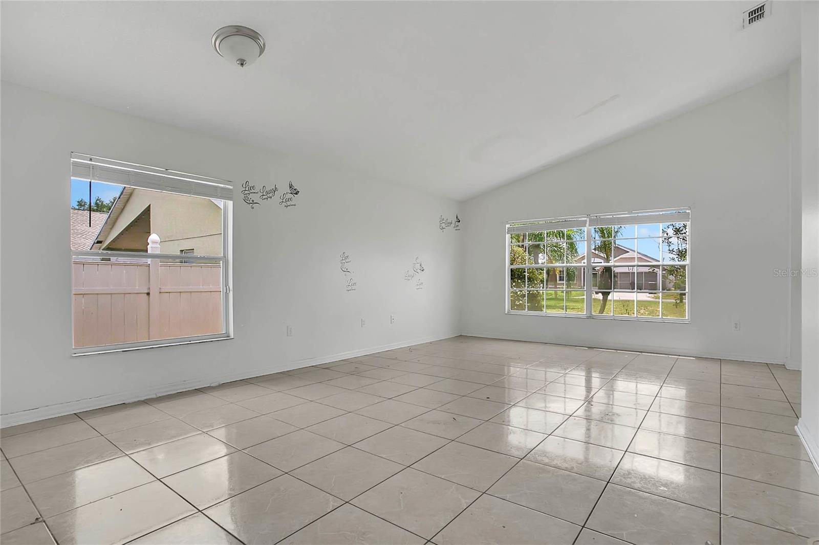Image 3 of 34 For 118 Sir Phillips Drive
