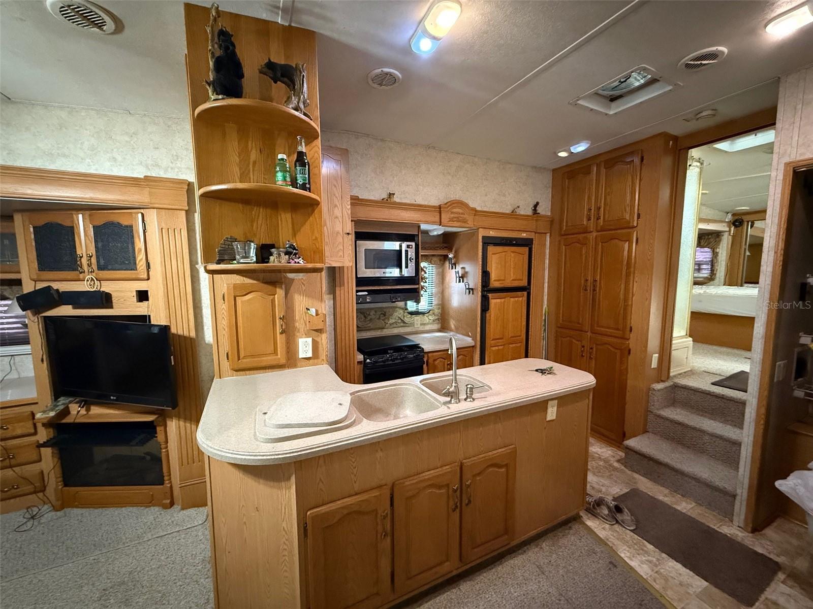 Image 4 of 18 For 3000 Clarcona Road 527