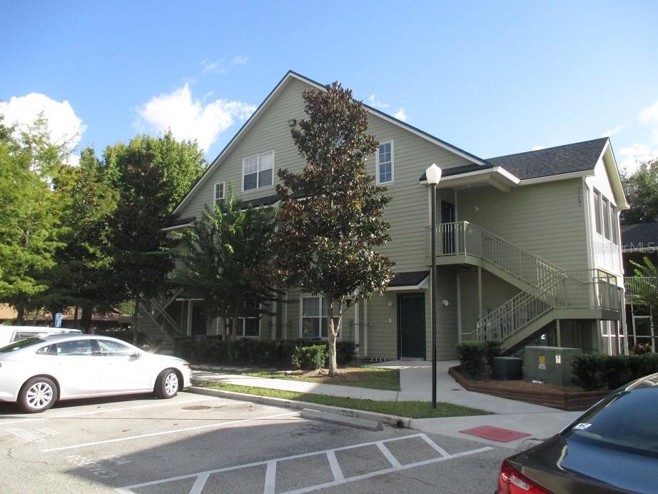 Image 12 of 19 For 3717 Lake Orlando Parkway 07