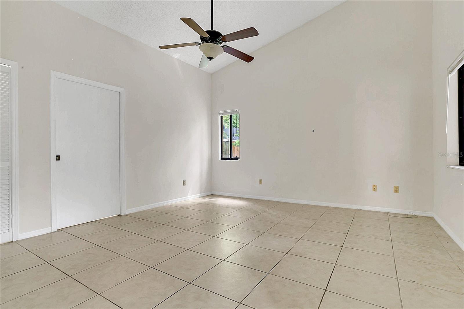 Image 18 of 37 For 33500 Terragona Drive