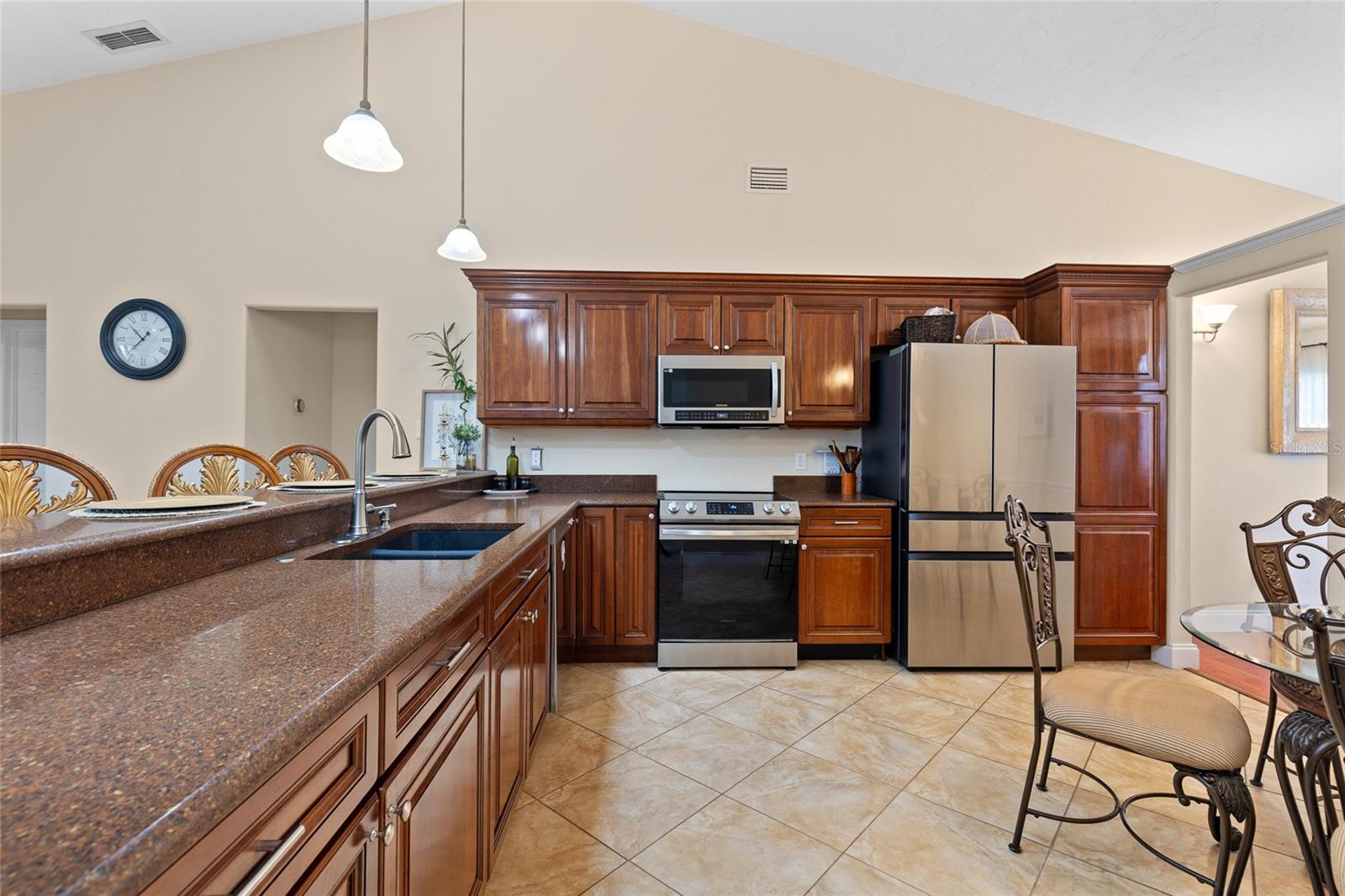 Image 13 of 45 For 1606 Burryport Drive