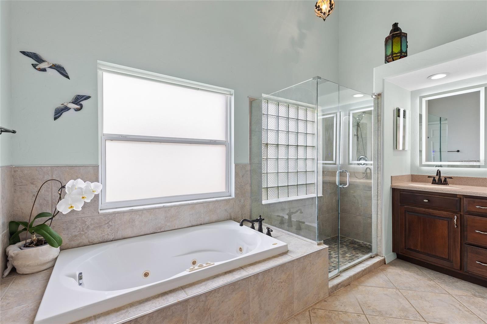 Image 19 of 45 For 1606 Burryport Drive