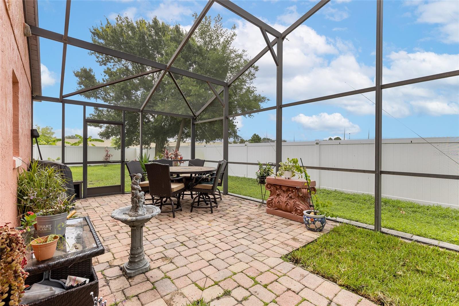 Image 29 of 45 For 1606 Burryport Drive