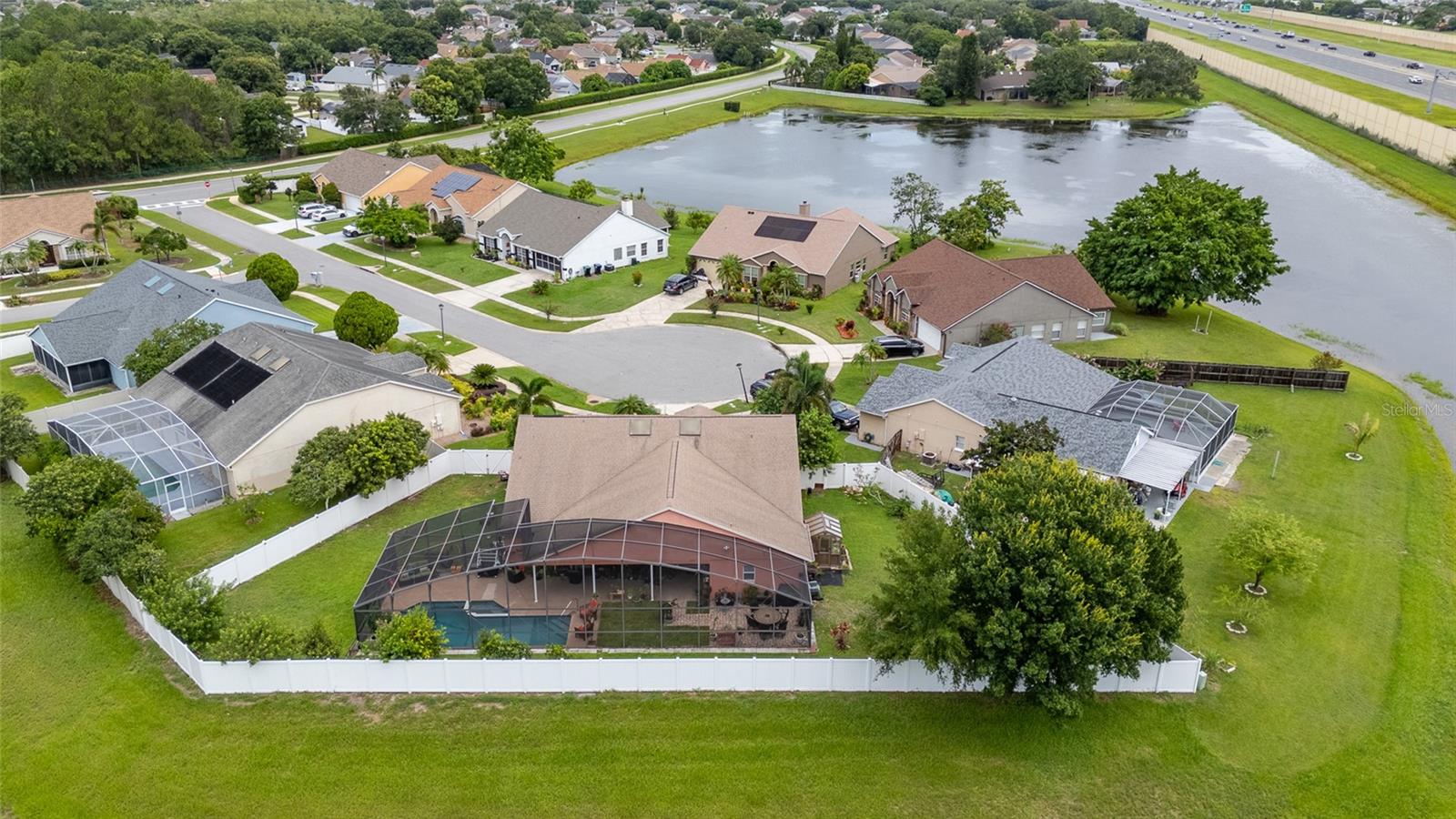Image 36 of 45 For 1606 Burryport Drive