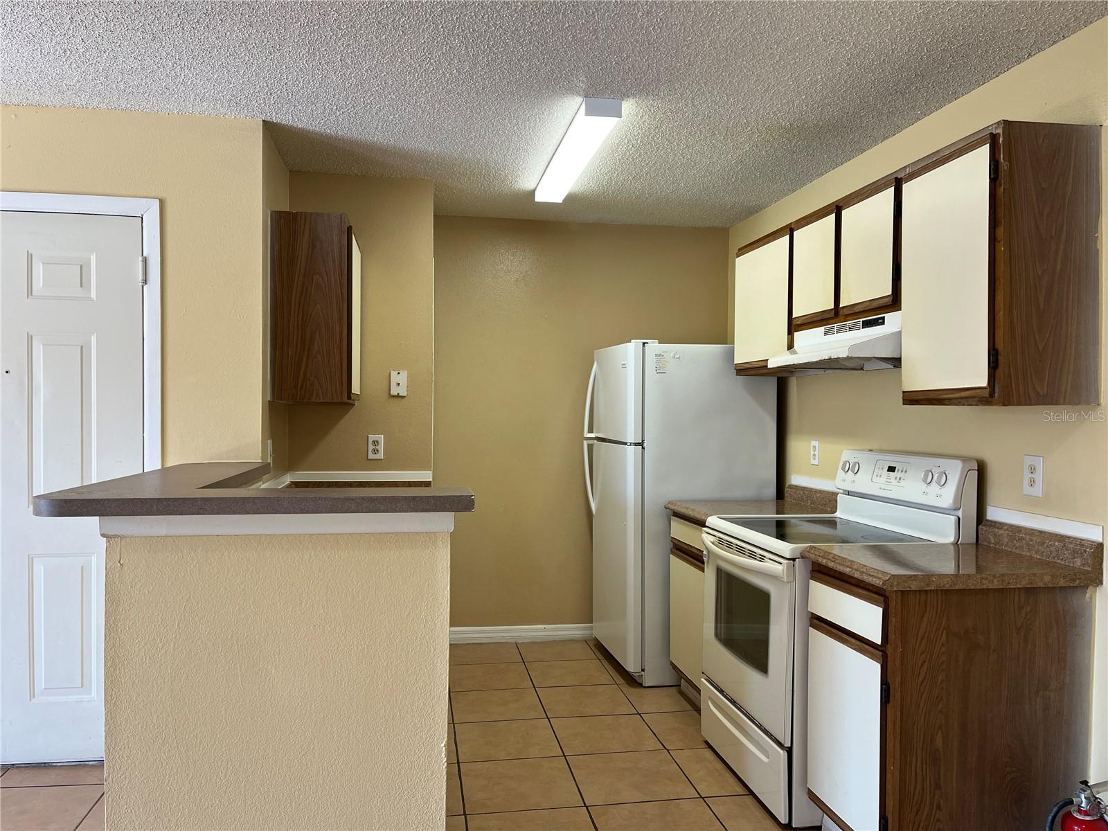 Image 7 of 15 For 2131 Cascades Boulevard 203