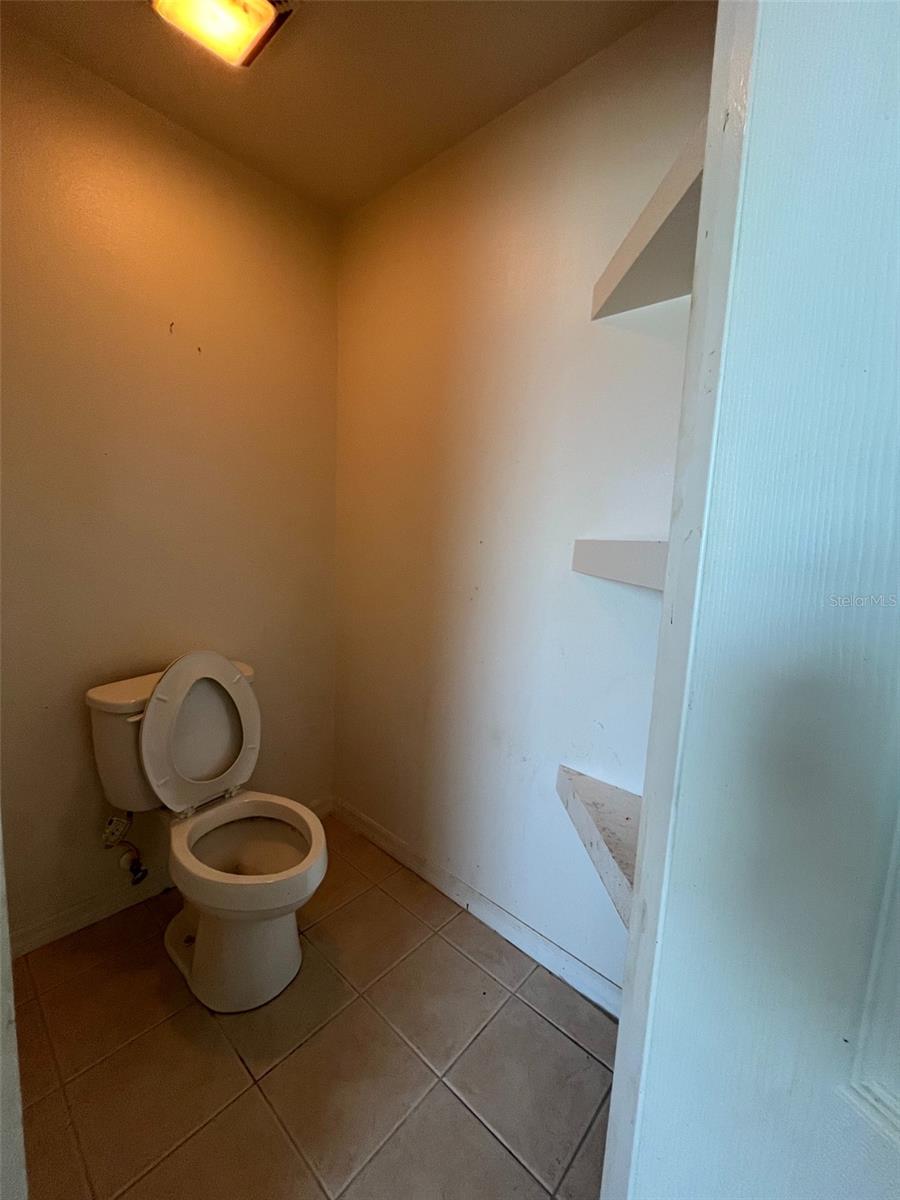Image 33 of 48 For 402 Big Sioux Court