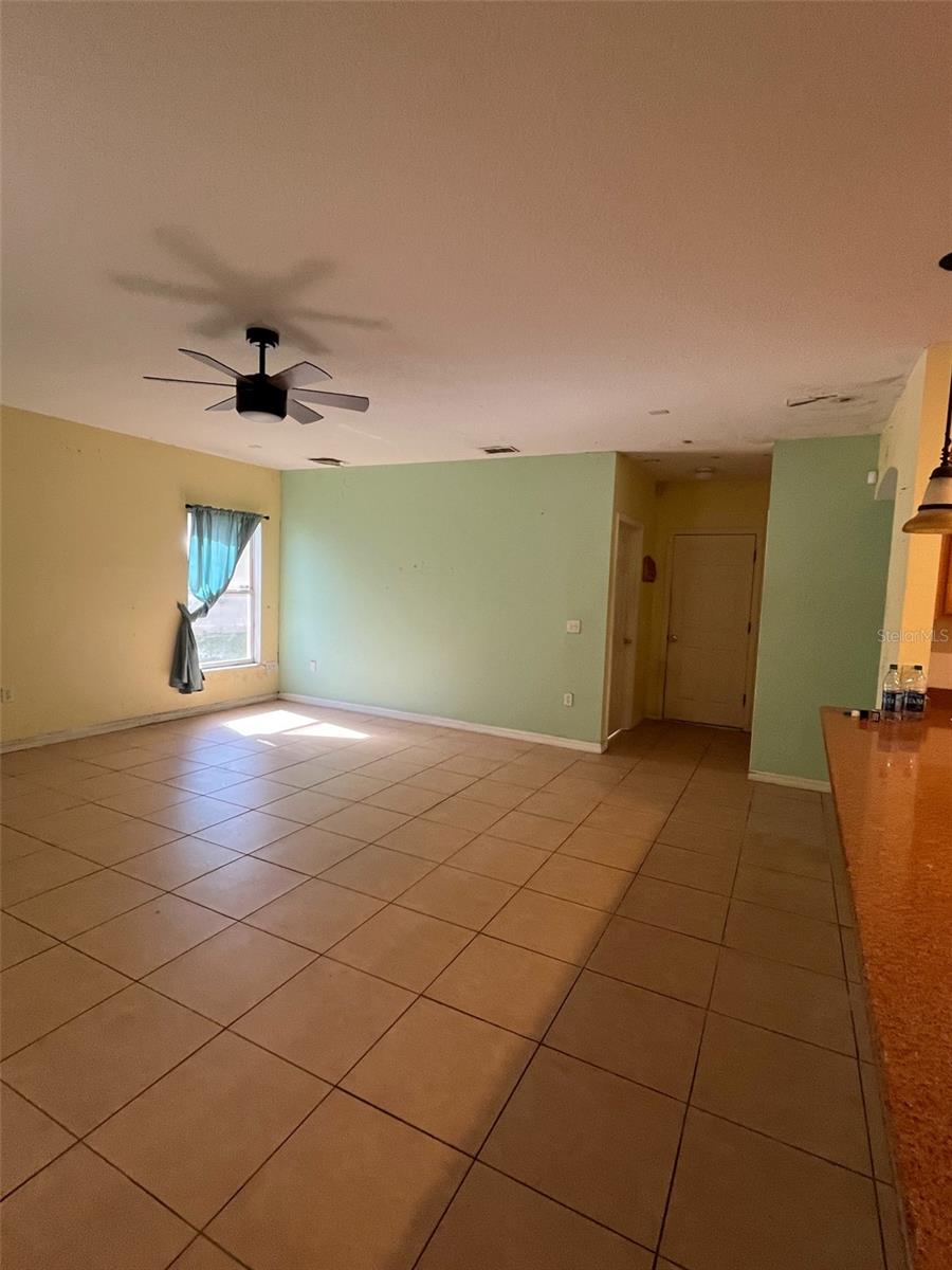 Image 9 of 48 For 402 Big Sioux Court