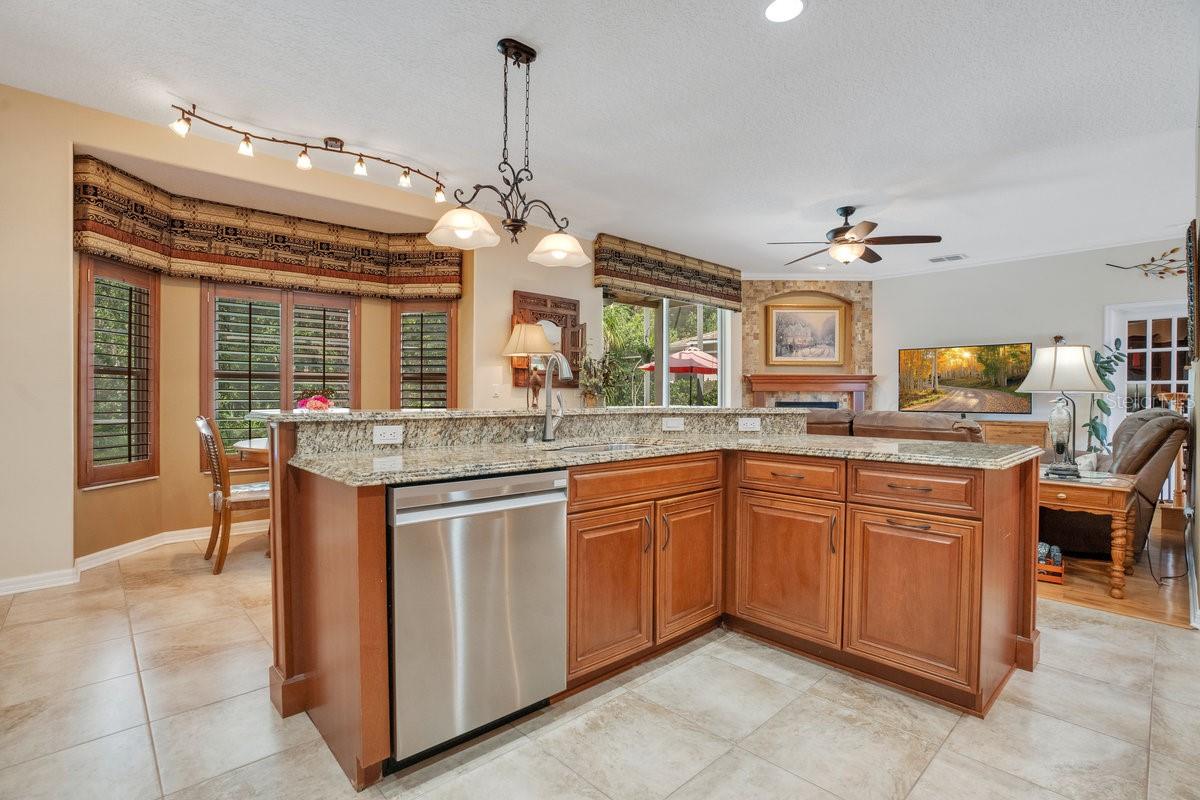 Image 14 of 58 For 14244 Nottingham Way Circle
