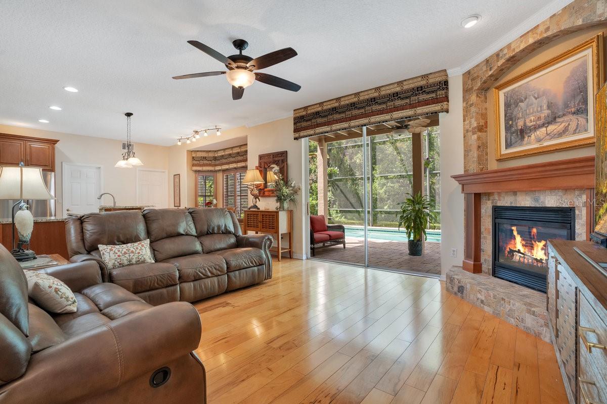 Image 17 of 58 For 14244 Nottingham Way Circle