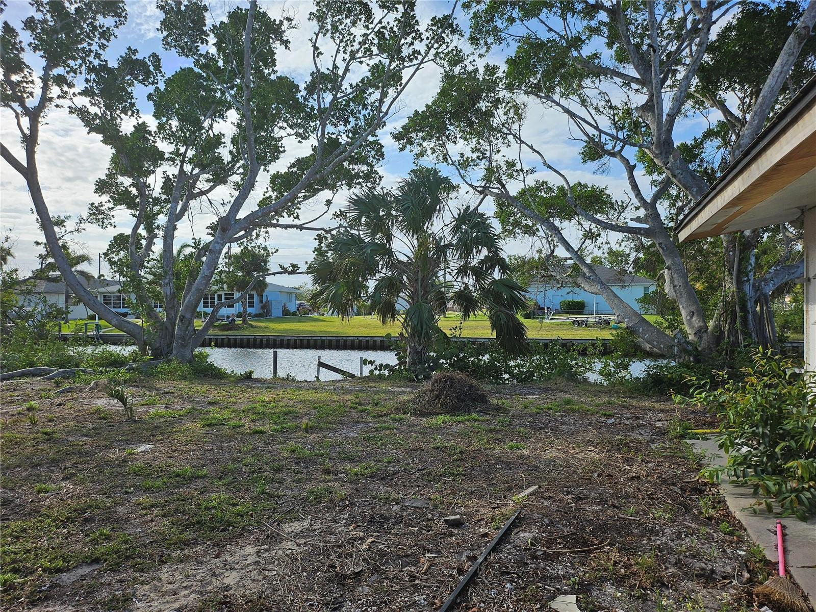 Image 4 of 7 For 801 Marlin Drive