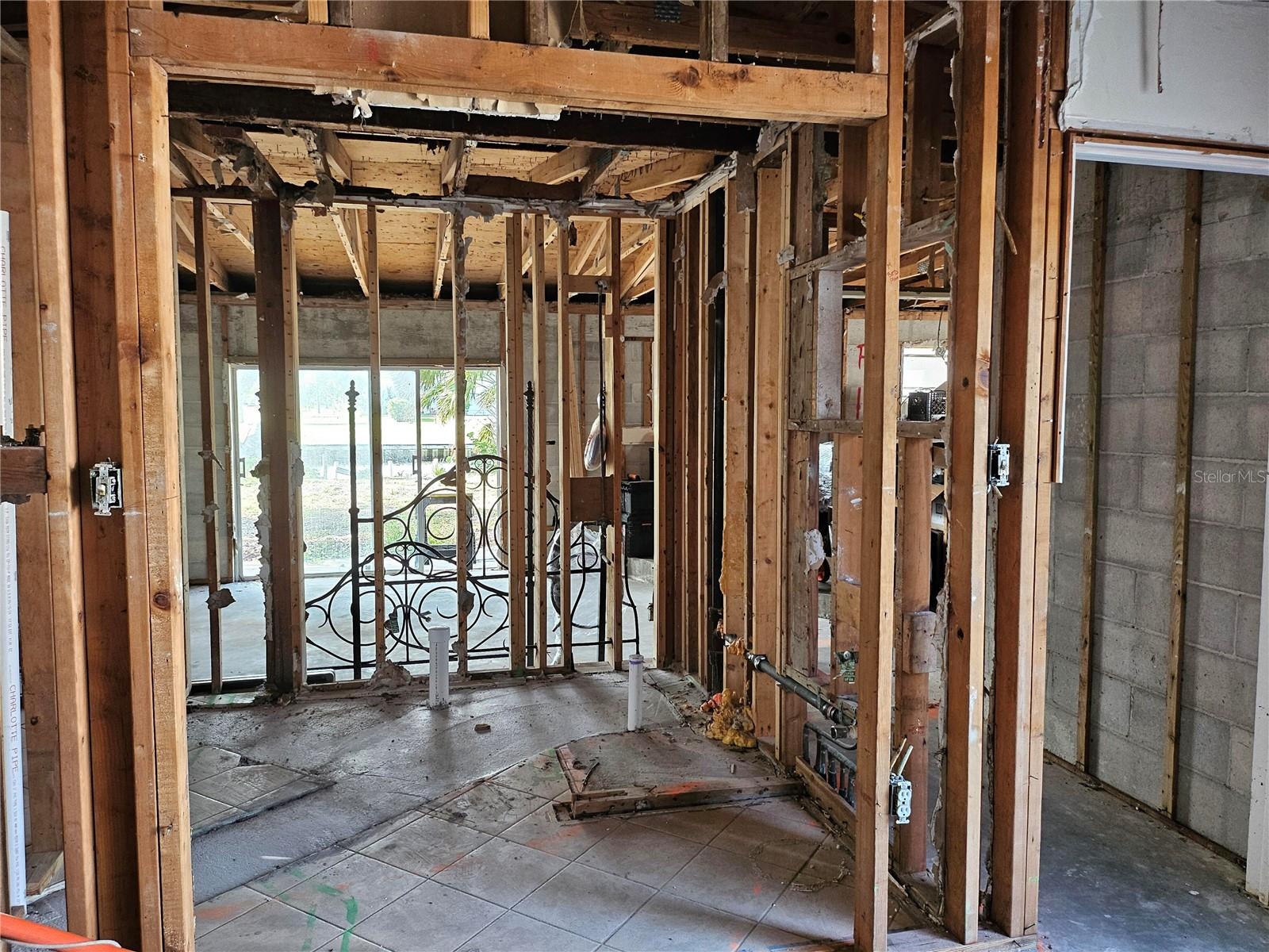Image 7 of 7 For 801 Marlin Drive