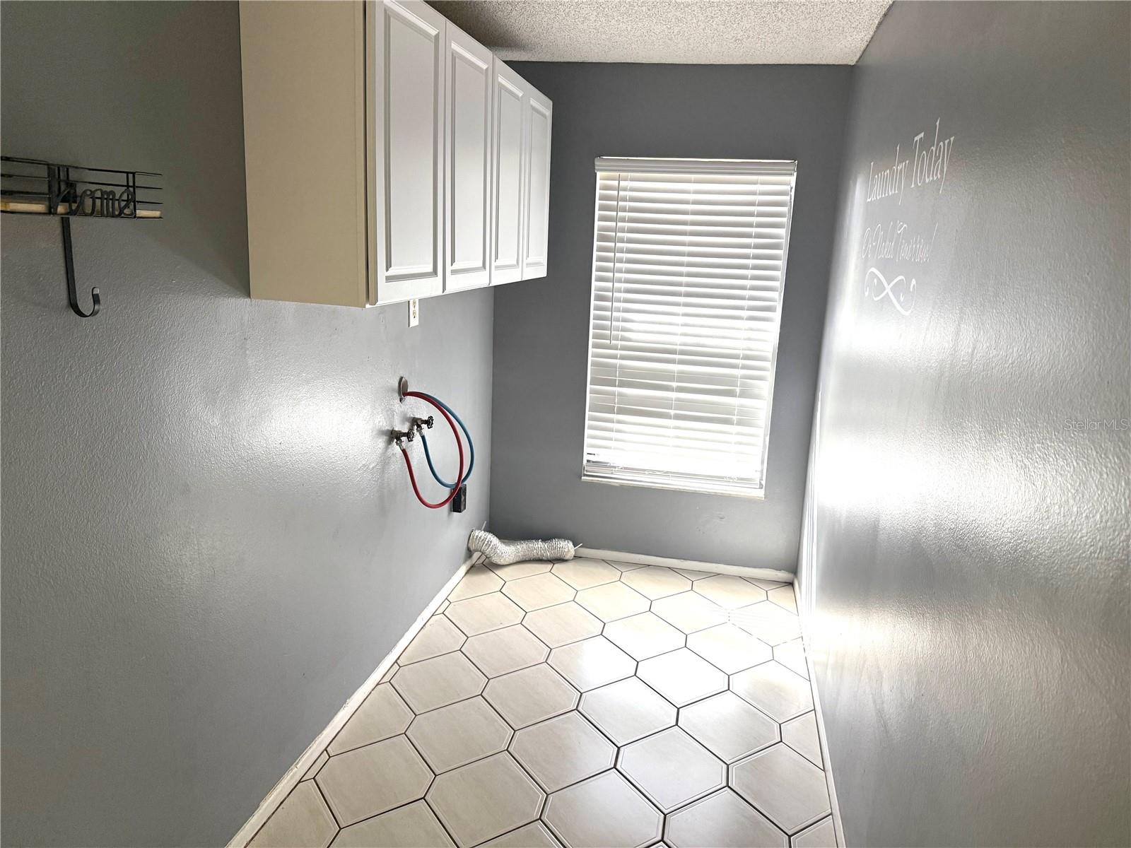 Image 6 of 10 For 2710 Springfield Drive
