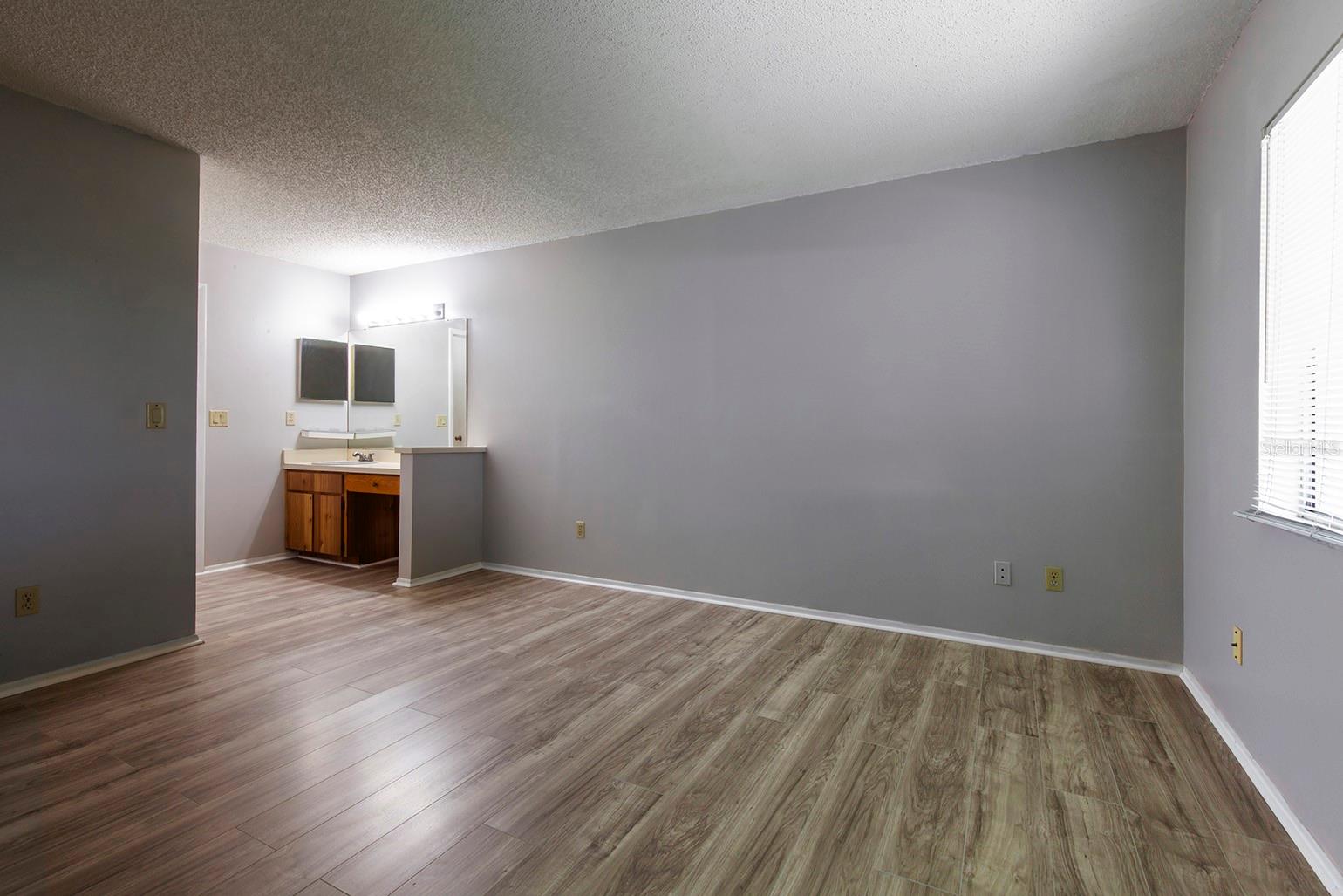 Image 15 of 25 For 2372 Turpin Drive