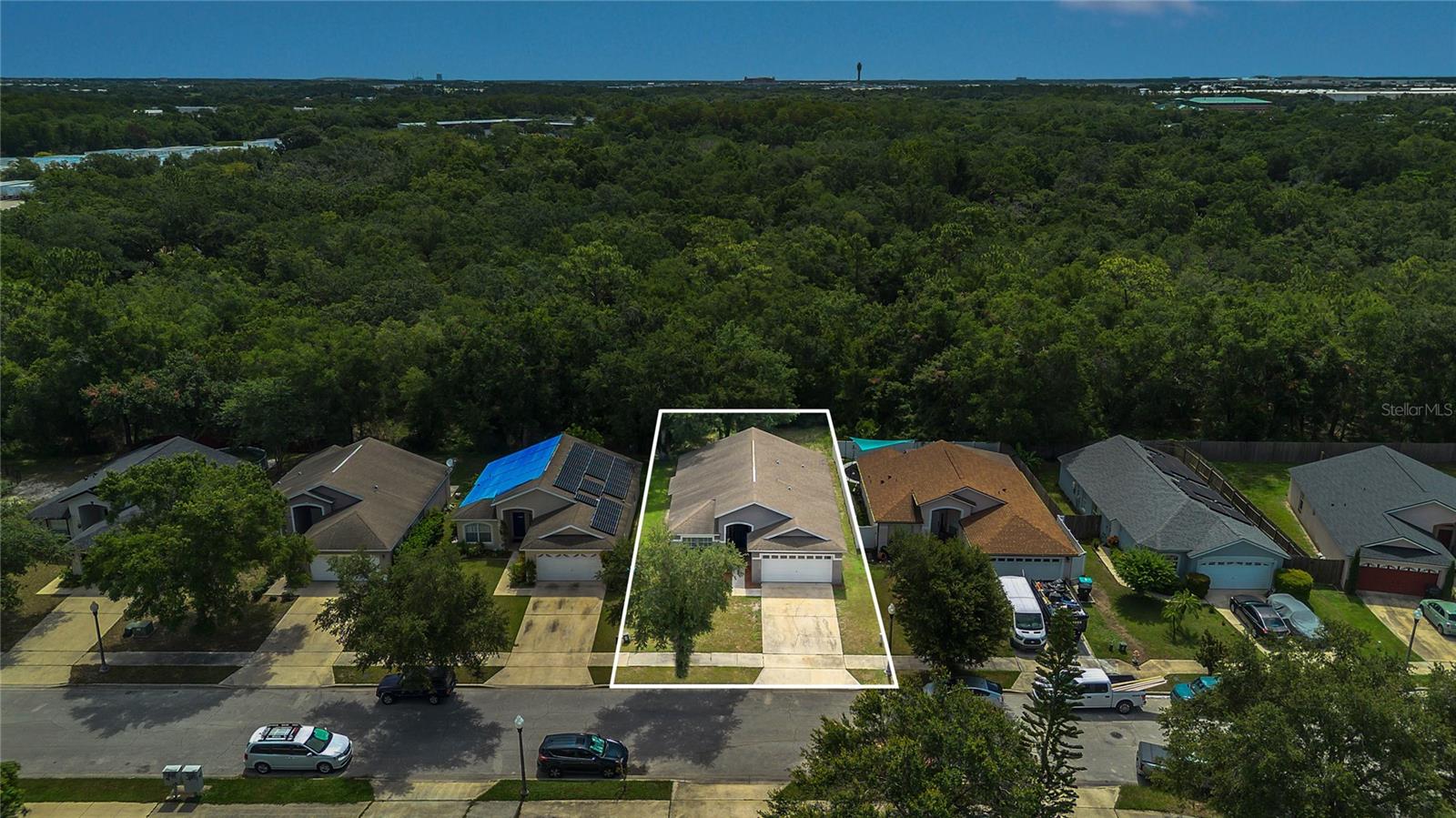 Image 21 of 25 For 1753 Sage Creek Court