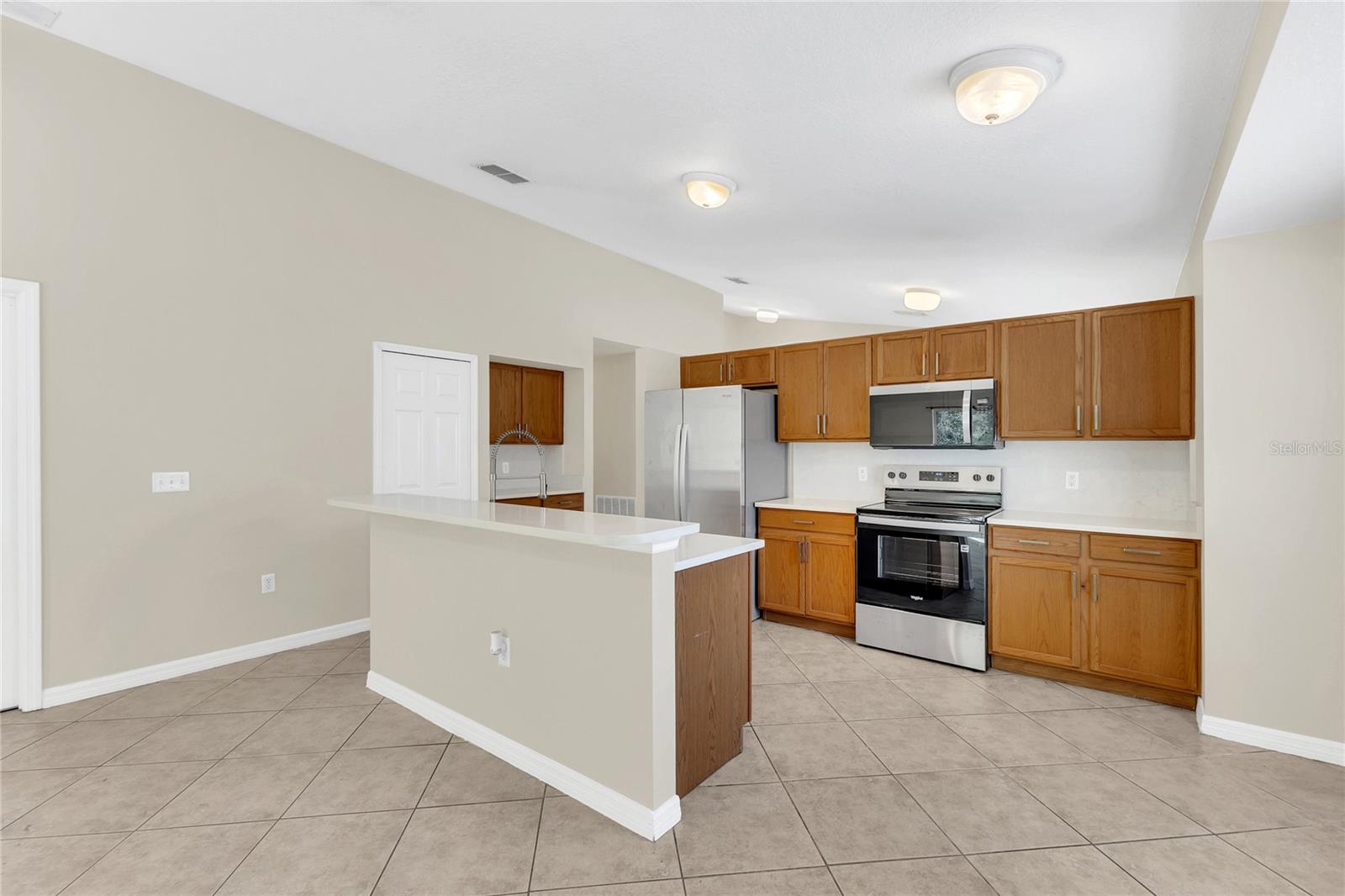 Image 8 of 25 For 1753 Sage Creek Court