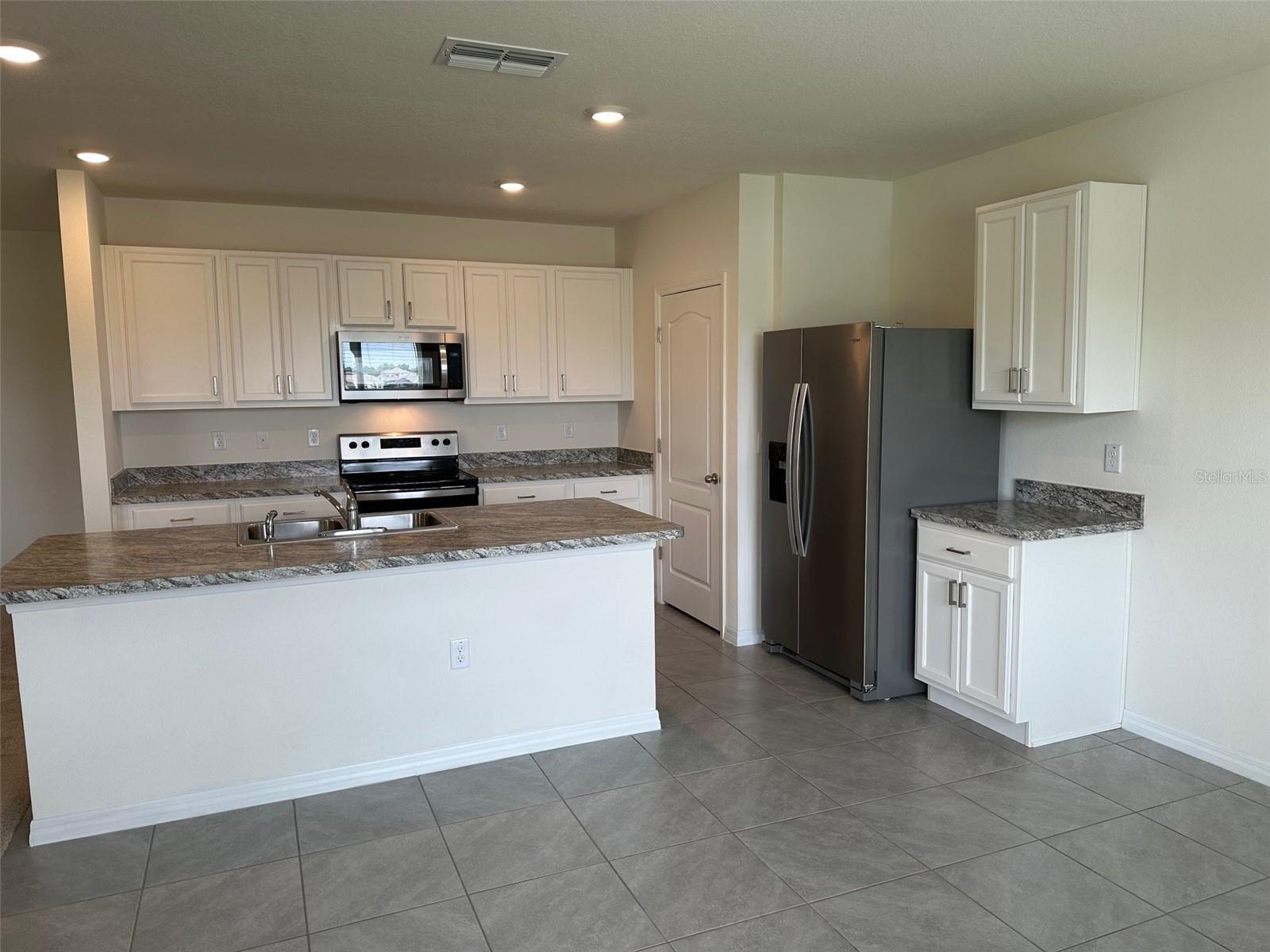 Image 19 of 64 For 715 Auburn Grove Court