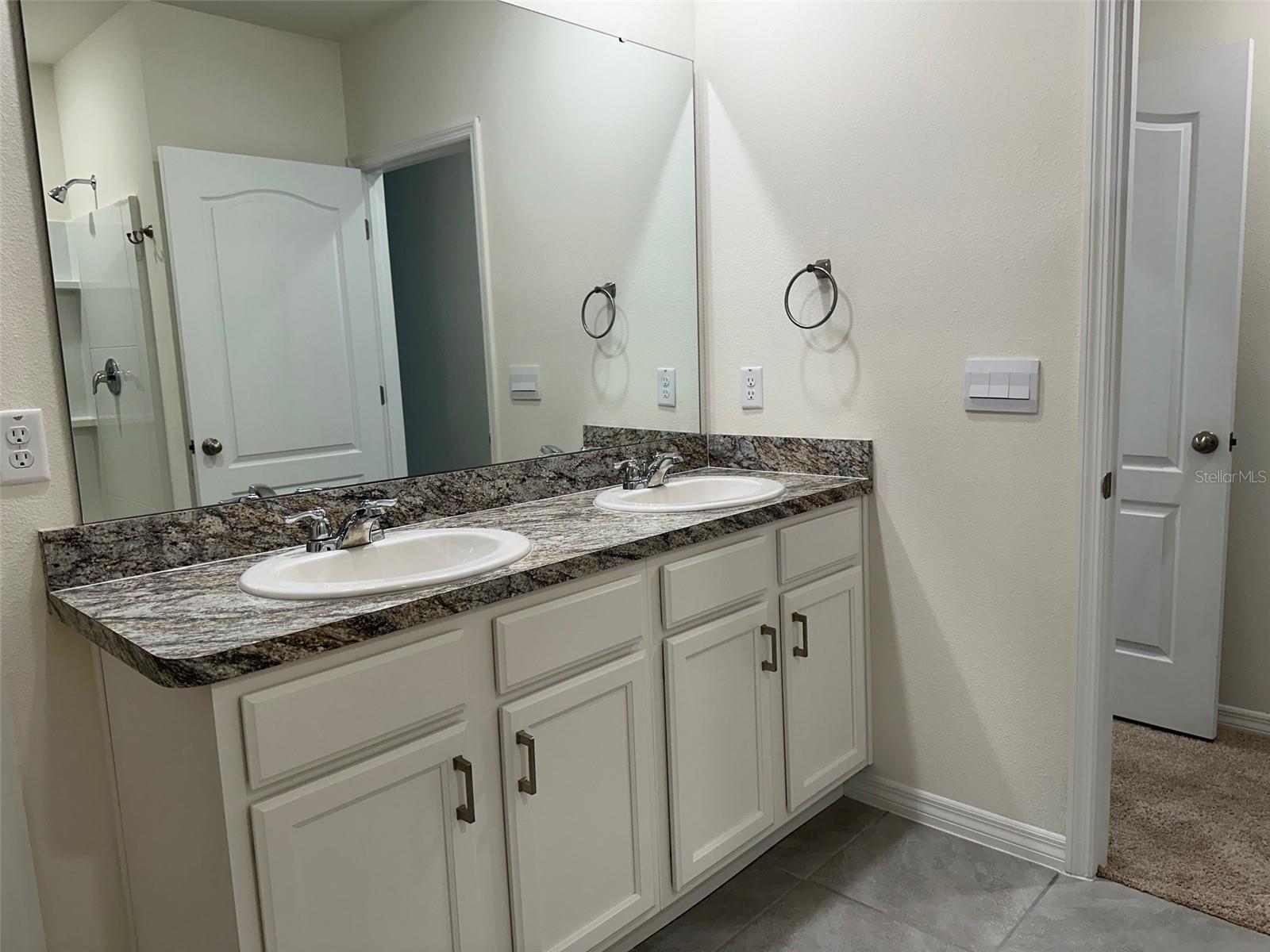Image 32 of 64 For 715 Auburn Grove Court