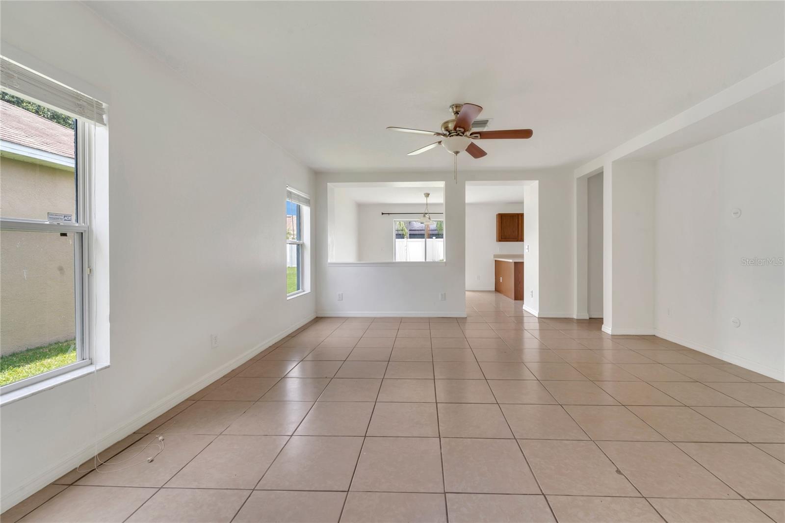 Image 3 of 24 For 5145 Prairie View Way