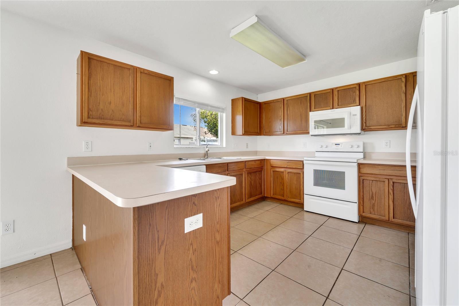 Image 7 of 24 For 5145 Prairie View Way