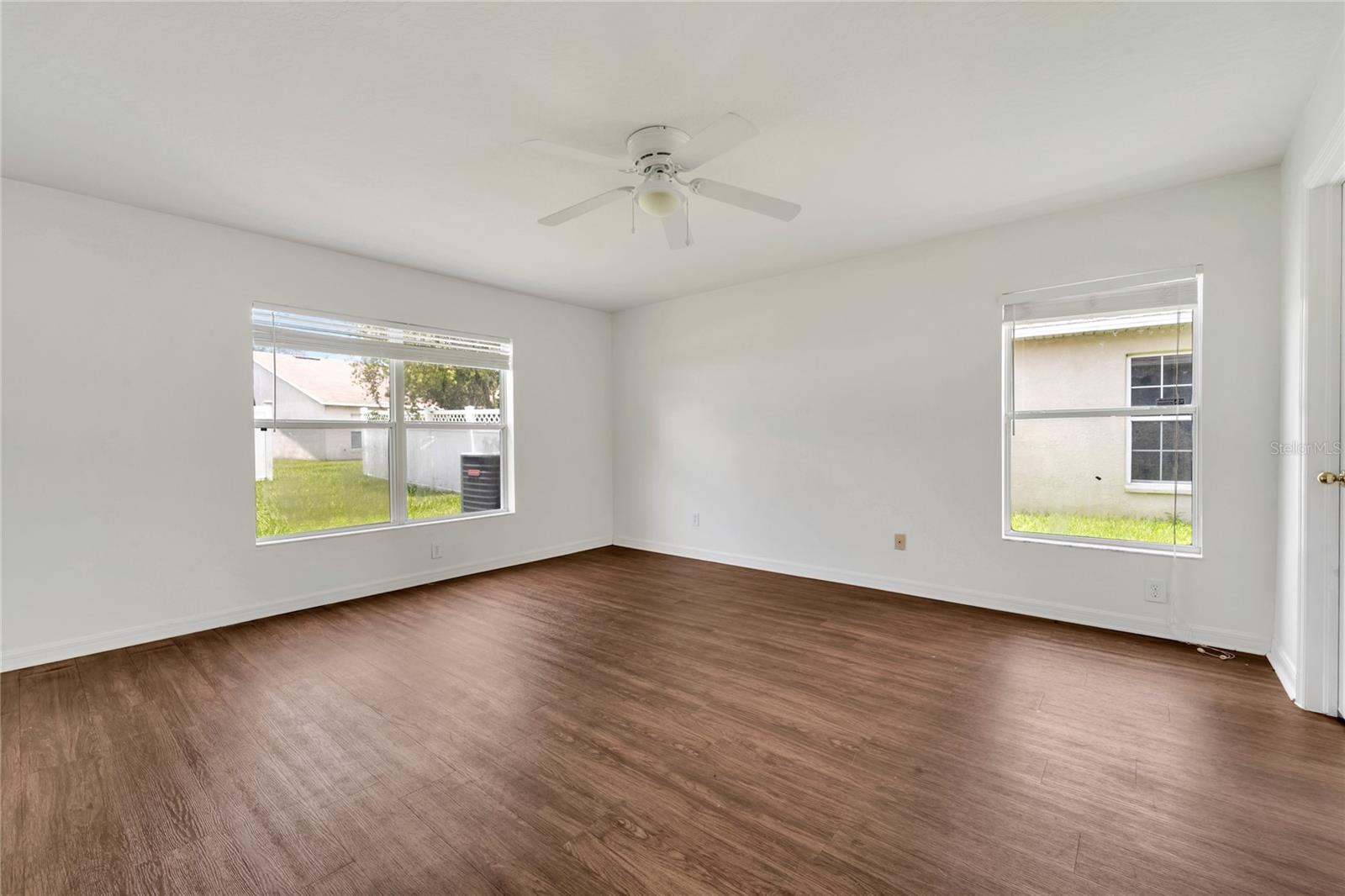 Image 9 of 24 For 5145 Prairie View Way