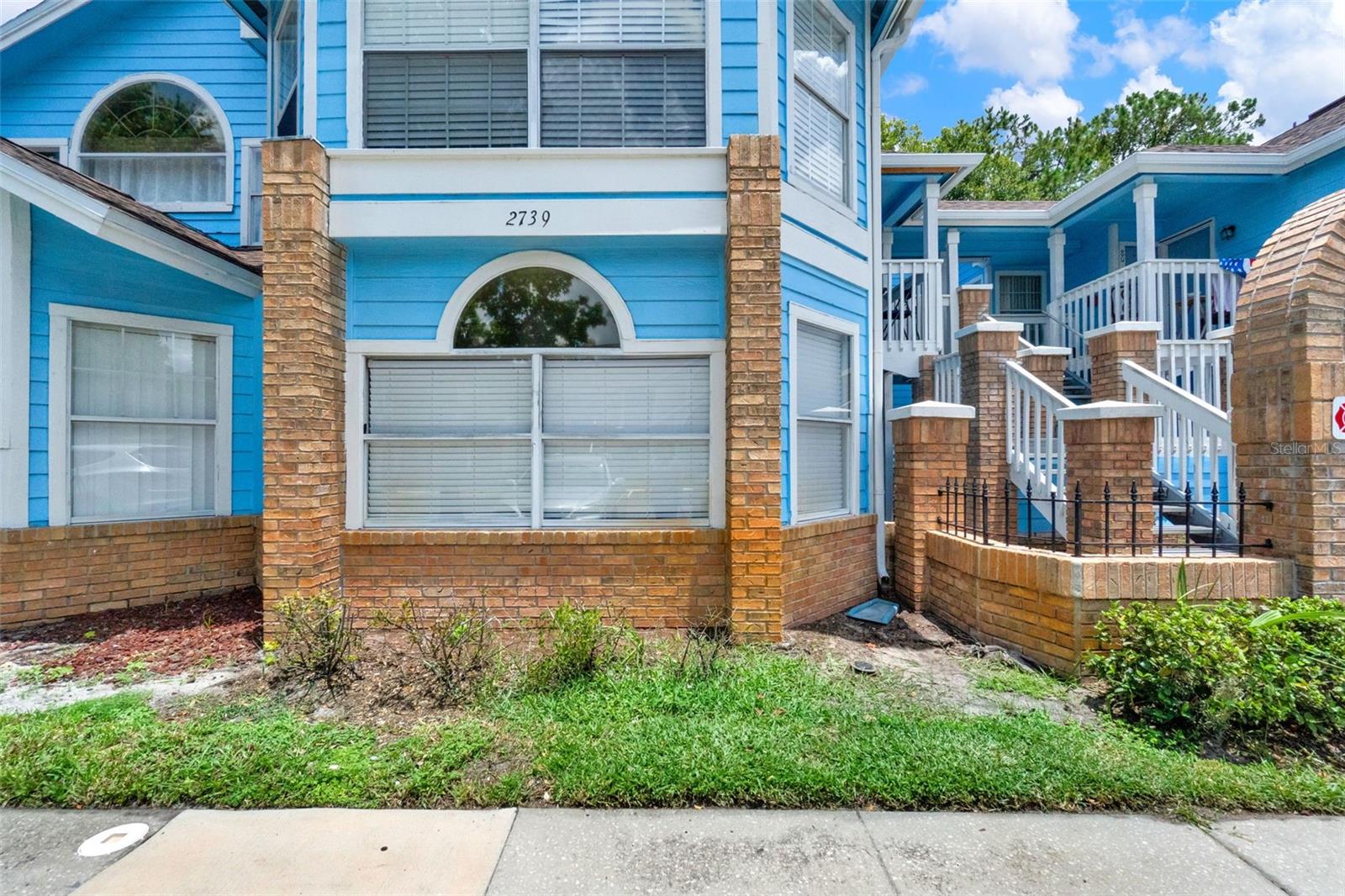 Image 2 of 30 For 2739 Poinciana Boulevard 77