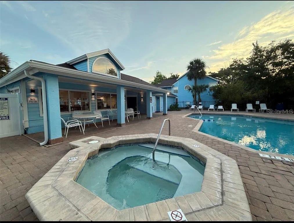 Image 29 of 30 For 2739 Poinciana Boulevard 77