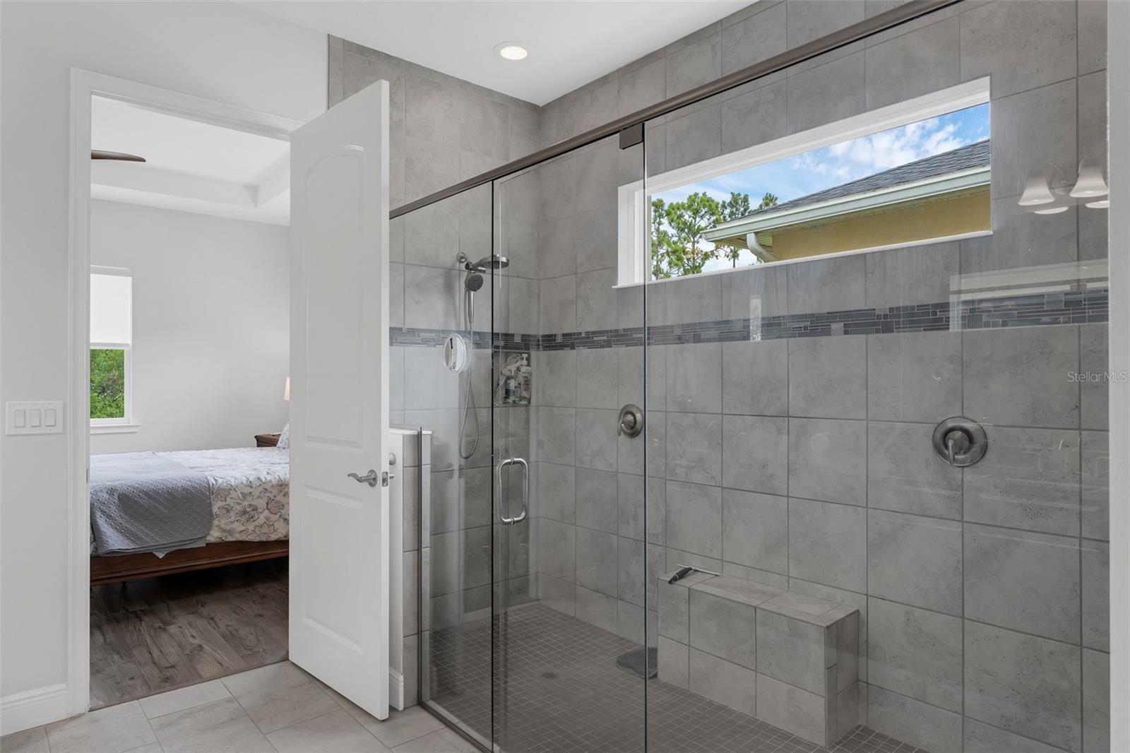 Image 18 of 70 For 2780 Southland Street