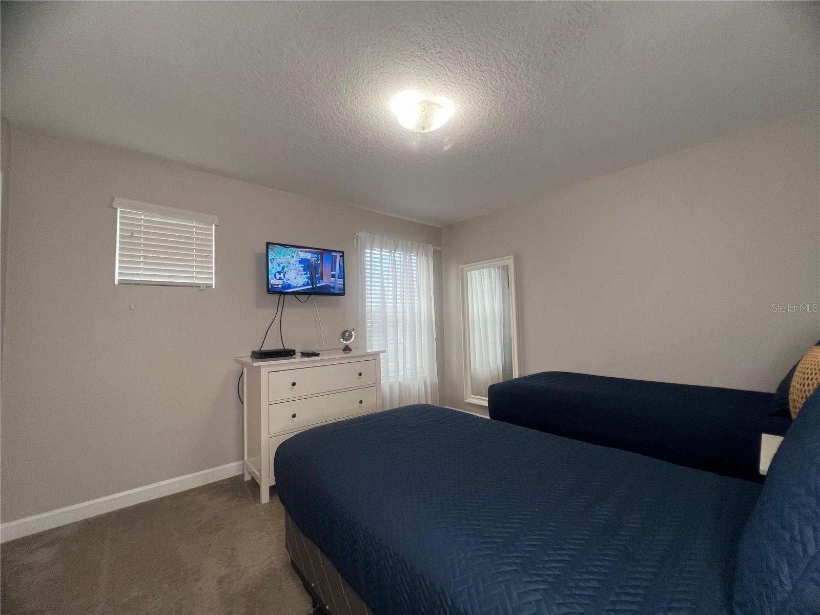 Image 17 of 88 For 8940 Sugar Palm Road