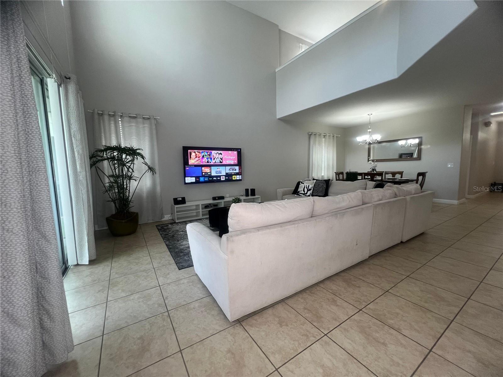 Image 3 of 88 For 8940 Sugar Palm Road