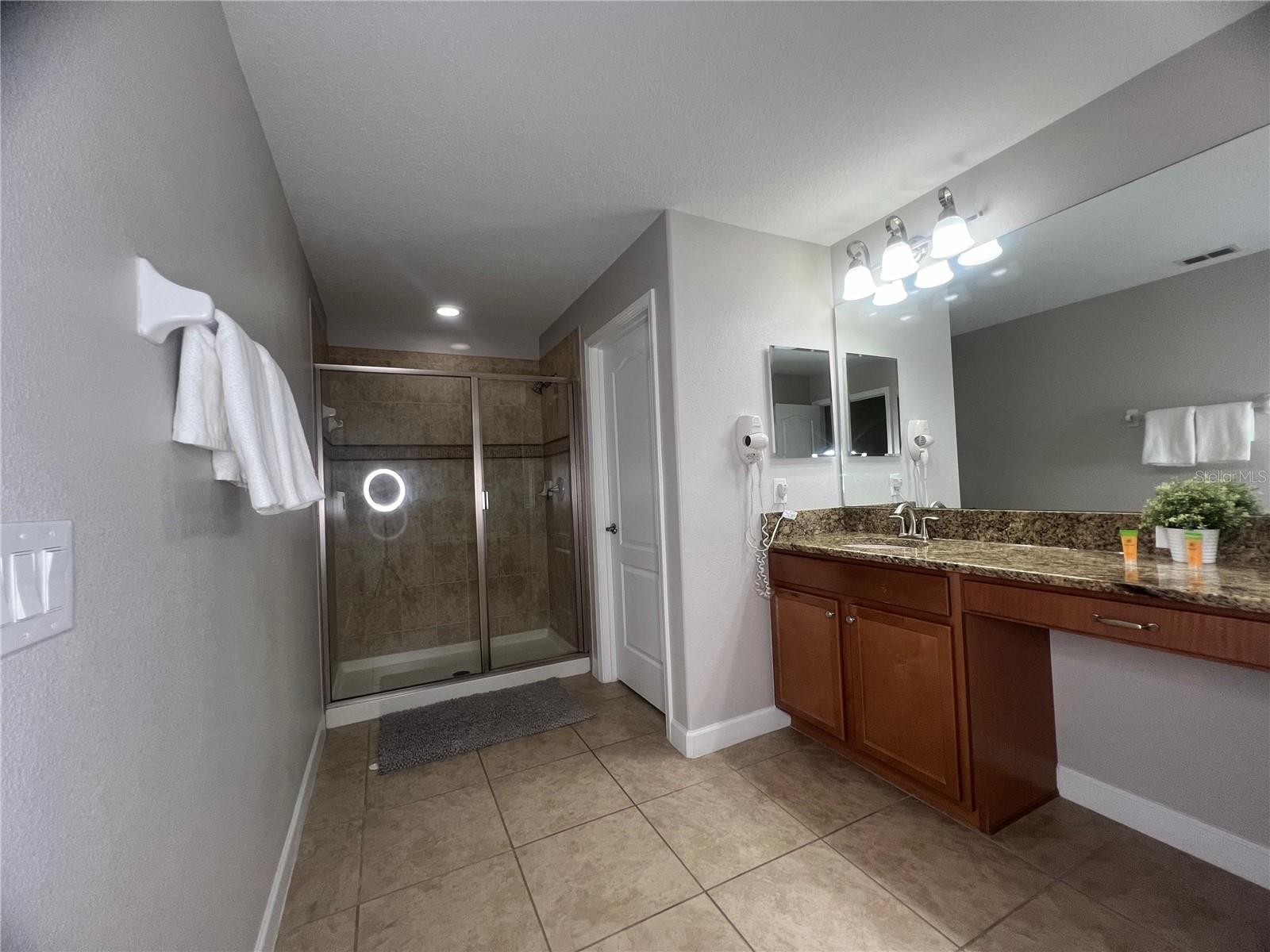Image 47 of 88 For 8940 Sugar Palm Road