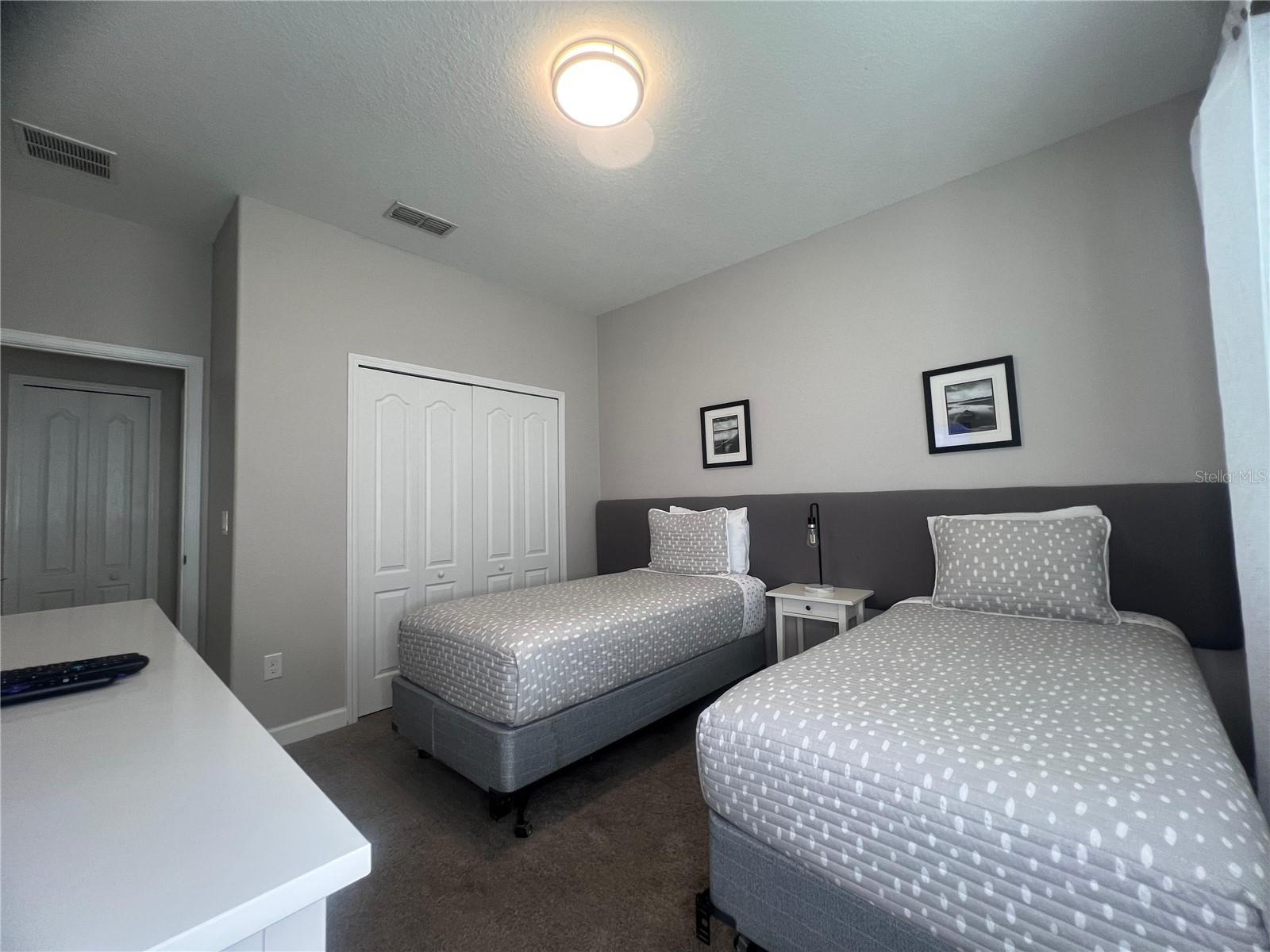 Image 6 of 88 For 8940 Sugar Palm Road