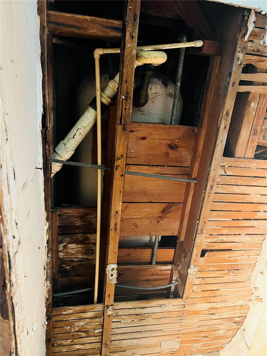 Image 4 of 6 For 26 Halbe Avenue