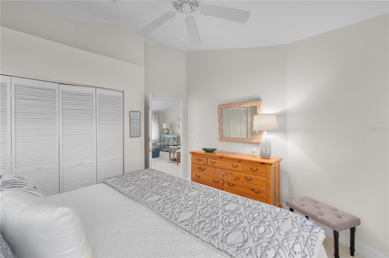 Image 18 of 28 For 8735 Lakeside Boulevard 210