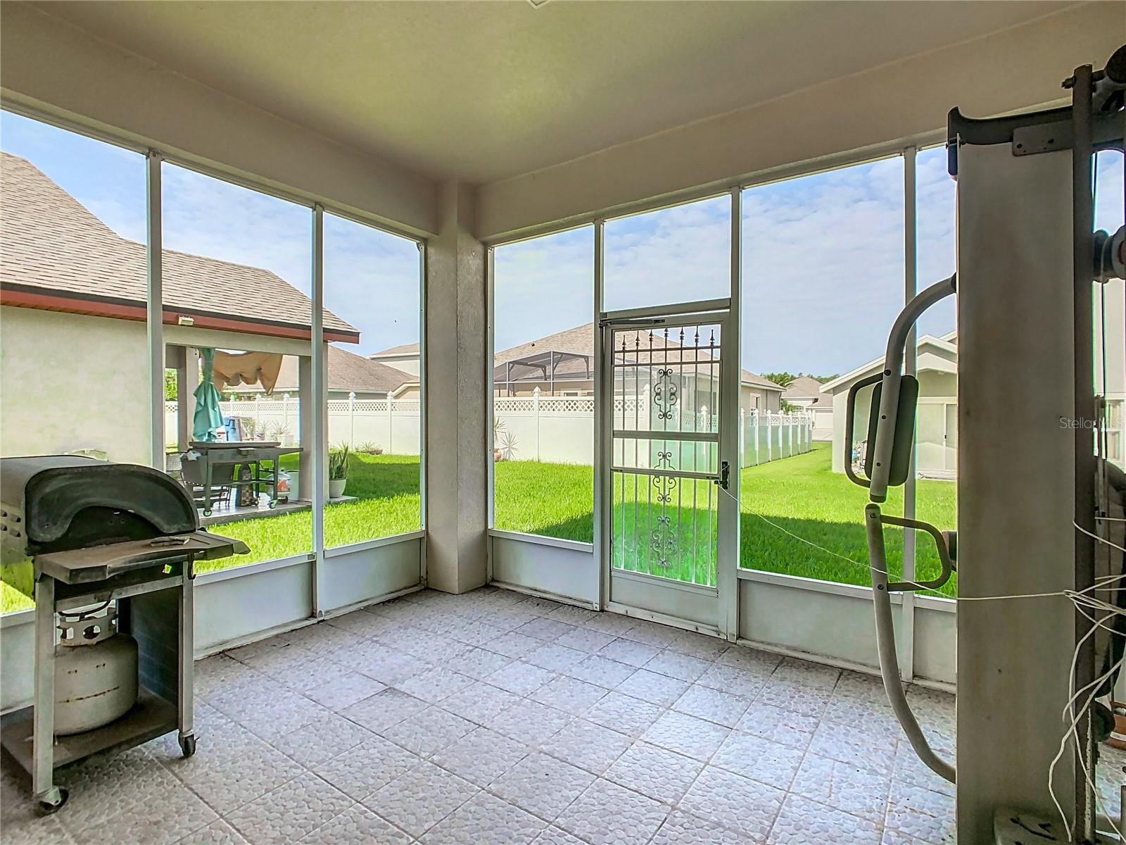 Image 37 of 62 For 2920 River Birch Drive