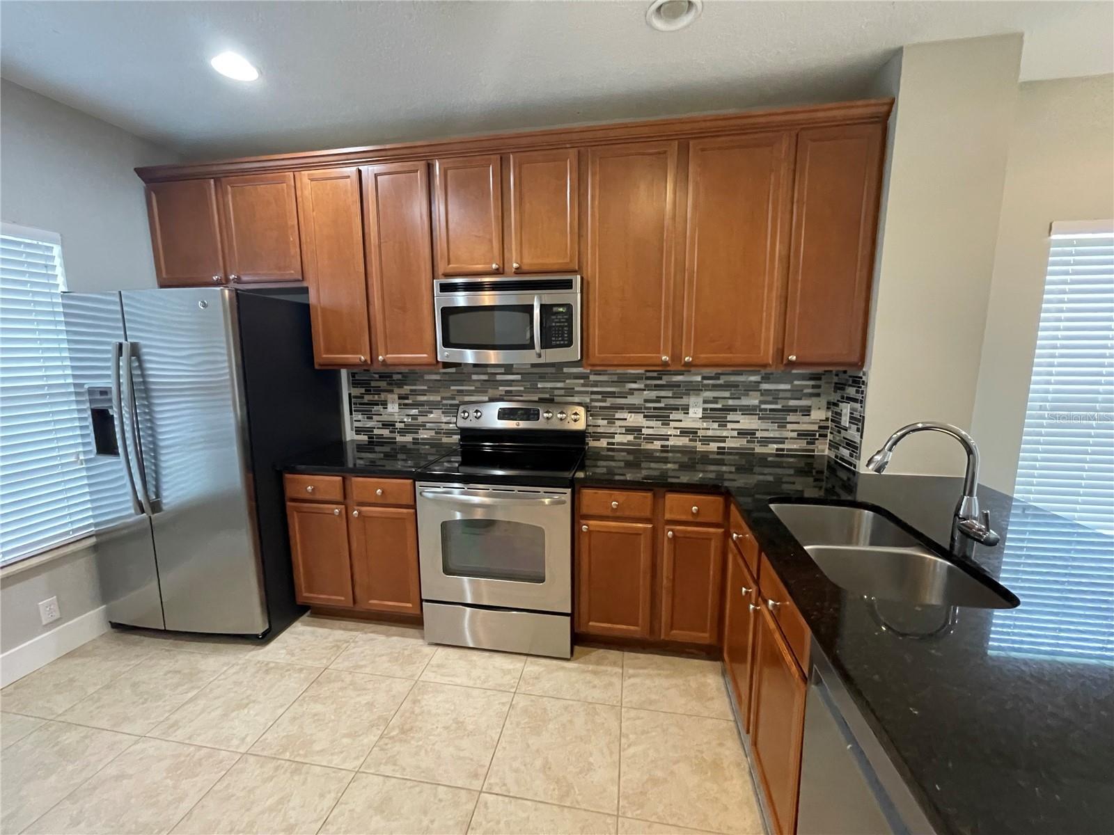 Image 3 of 23 For 9461 Flowering Cottonwood Road 45
