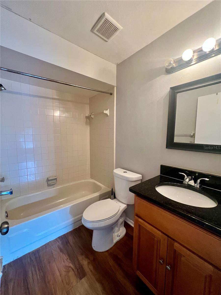 Image 12 of 29 For 808 Northlake Drive 808