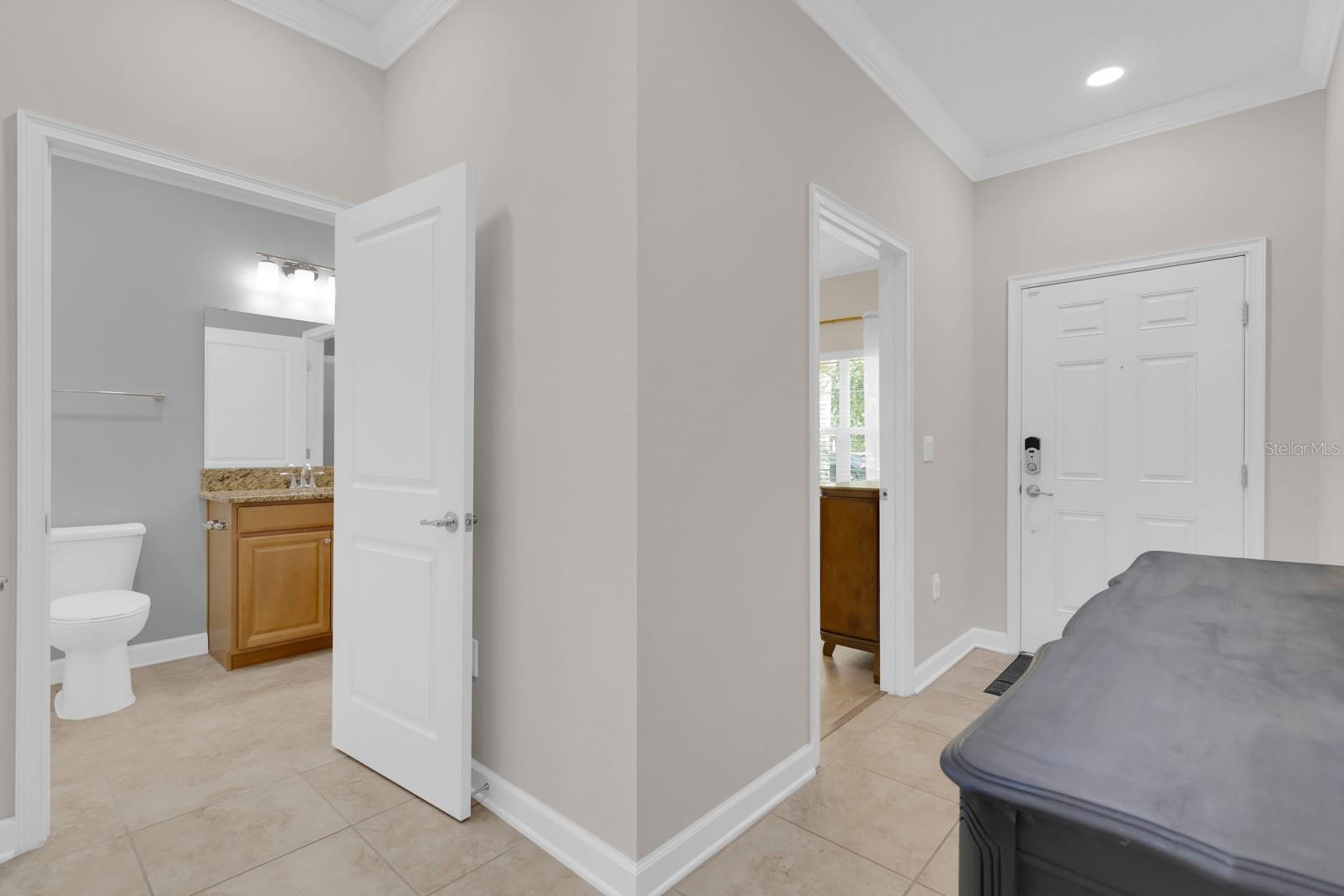 Image 15 of 51 For 3550 Fairwaters Court C