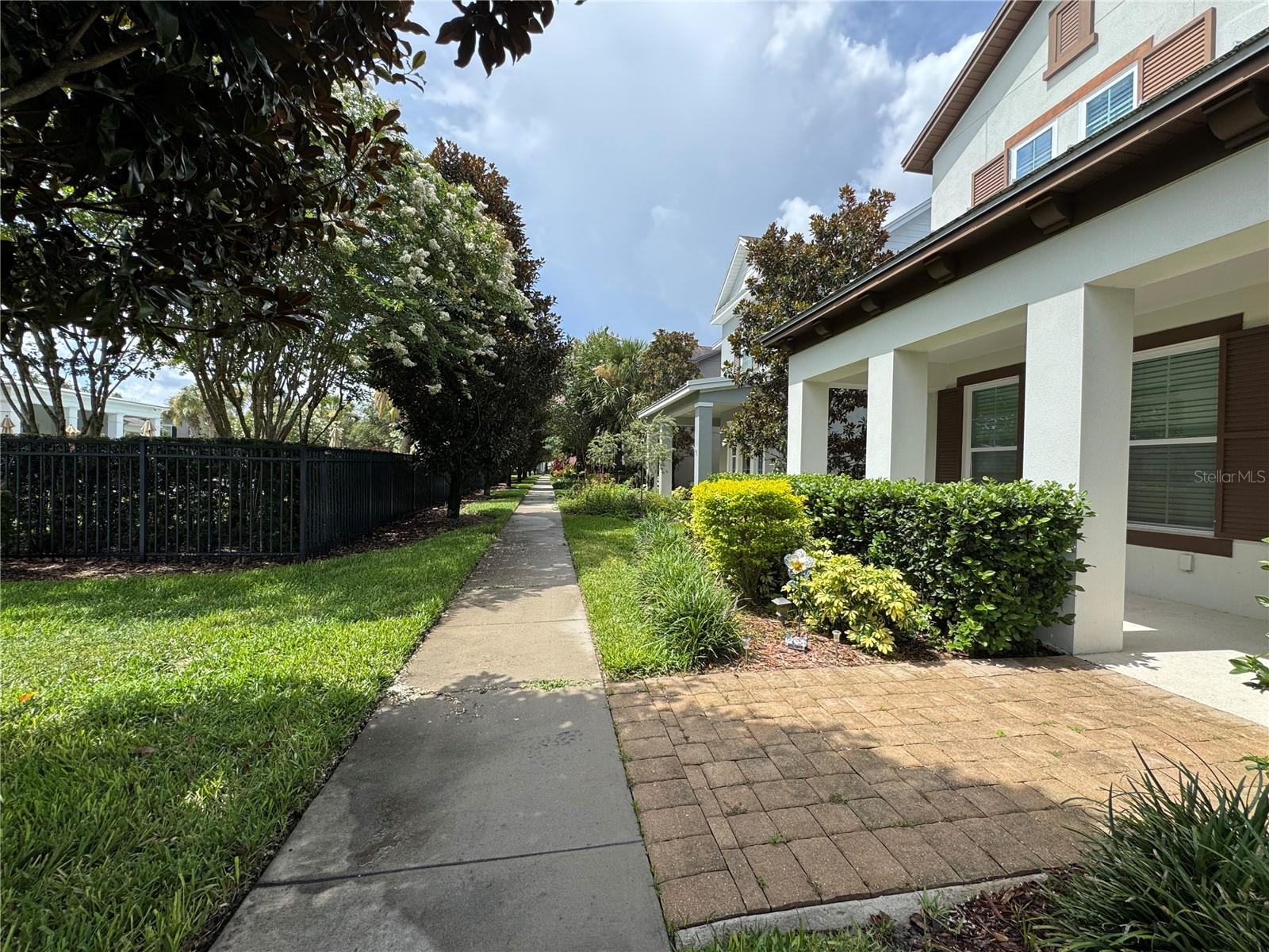 Image 3 of 27 For 7229 Sunny Meadow Alley